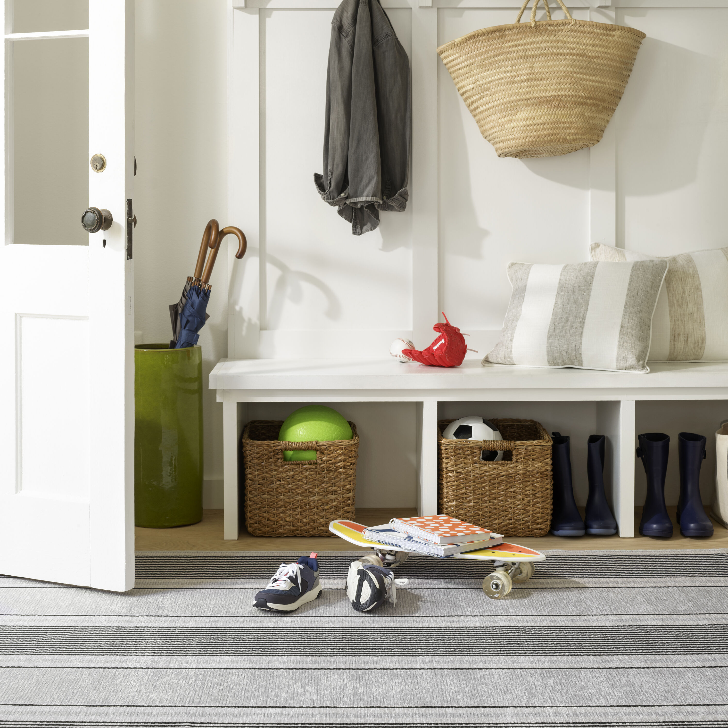 Gunner Stripe Gray and White Machine Washable Rug, 3' x 5'