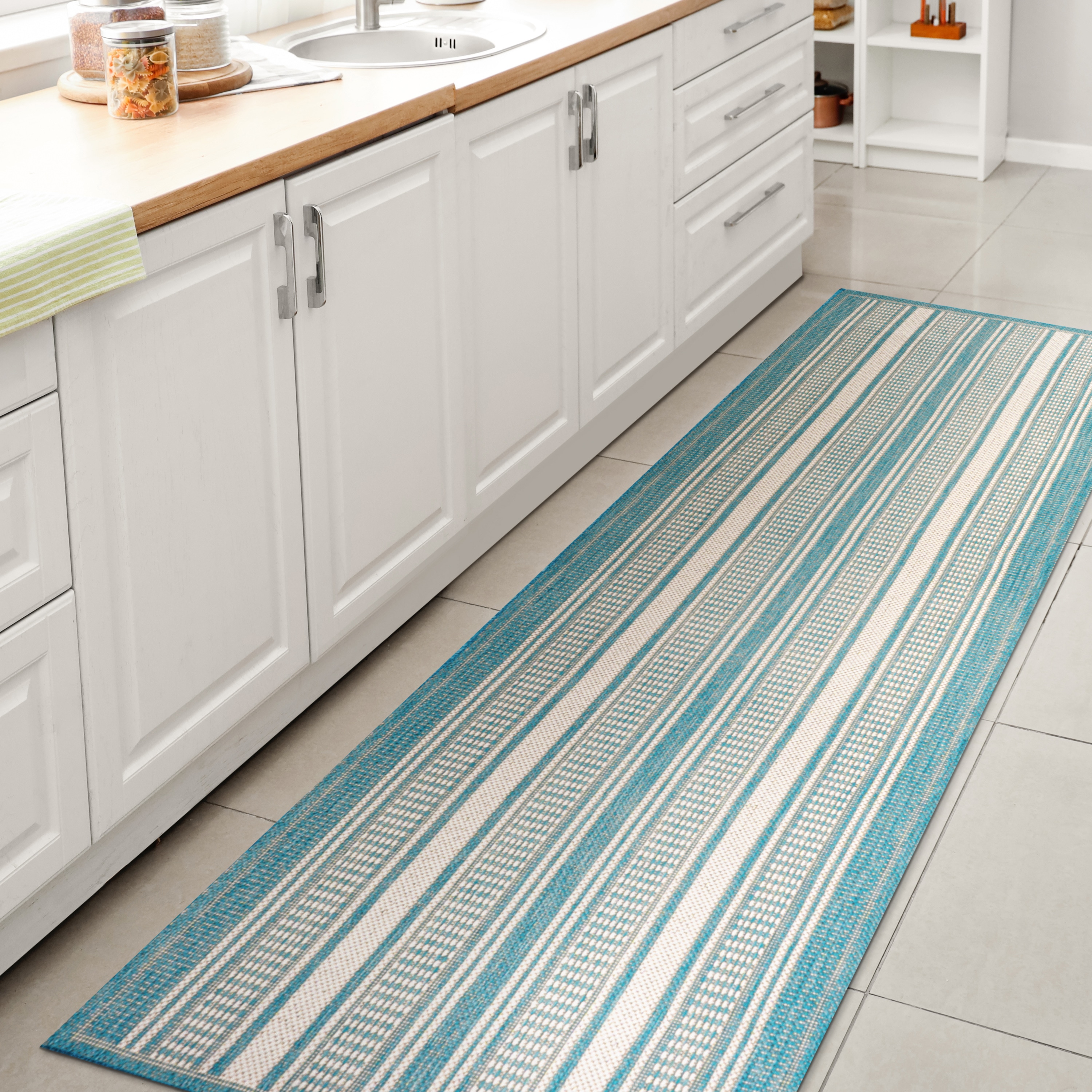 JONATHAN  Y SMB202A-28 Santa Monica Haynes 2 x 8 (ft) Loomed Polypropylene Aqua/Beige Rectangular Indoor/Outdoor Stripe Rustic Runner rug