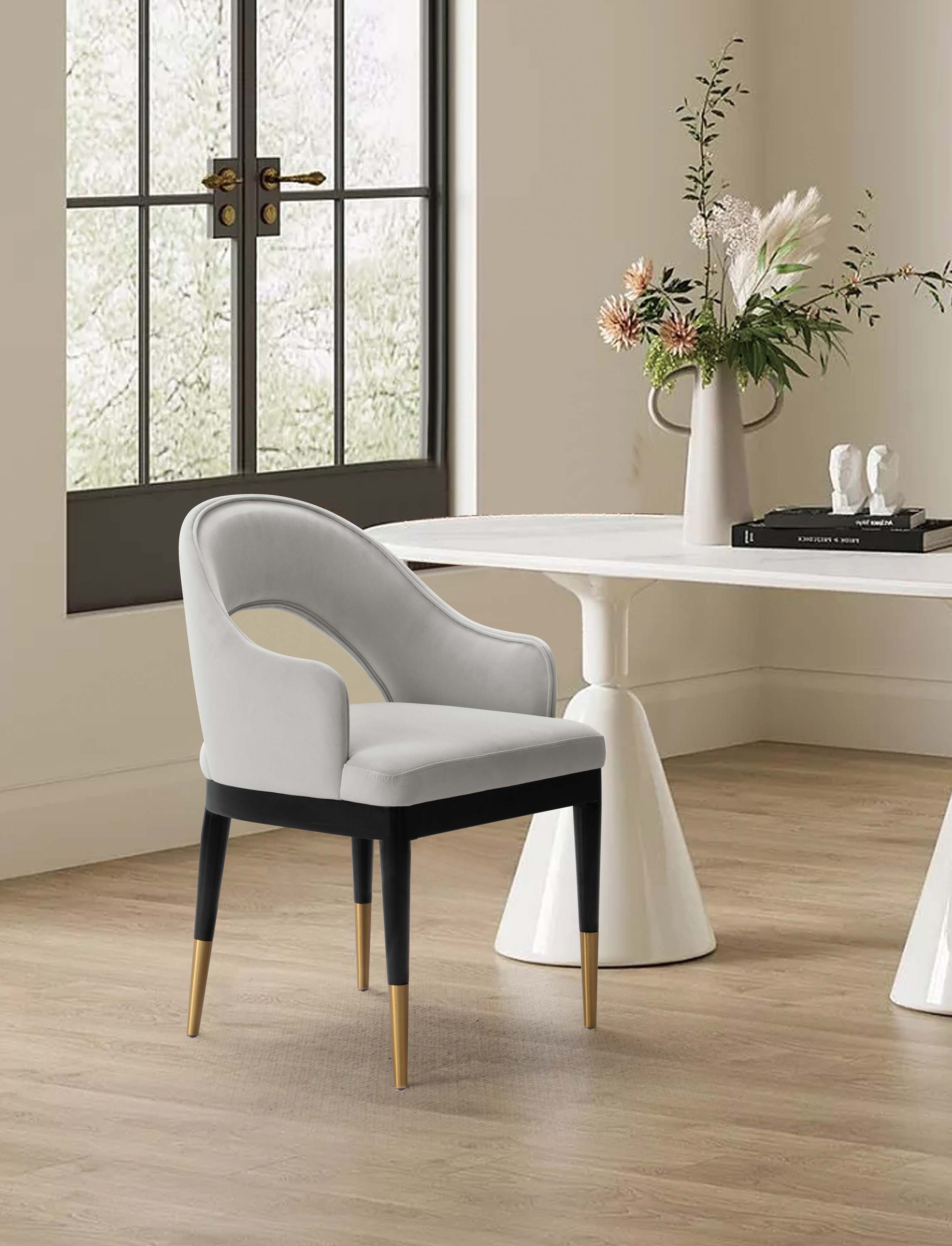 Manhattan Comfort DC089AR-LG Contemporary/Modern Velvet Upholstered Dining Arm Chair (Wood Frame)