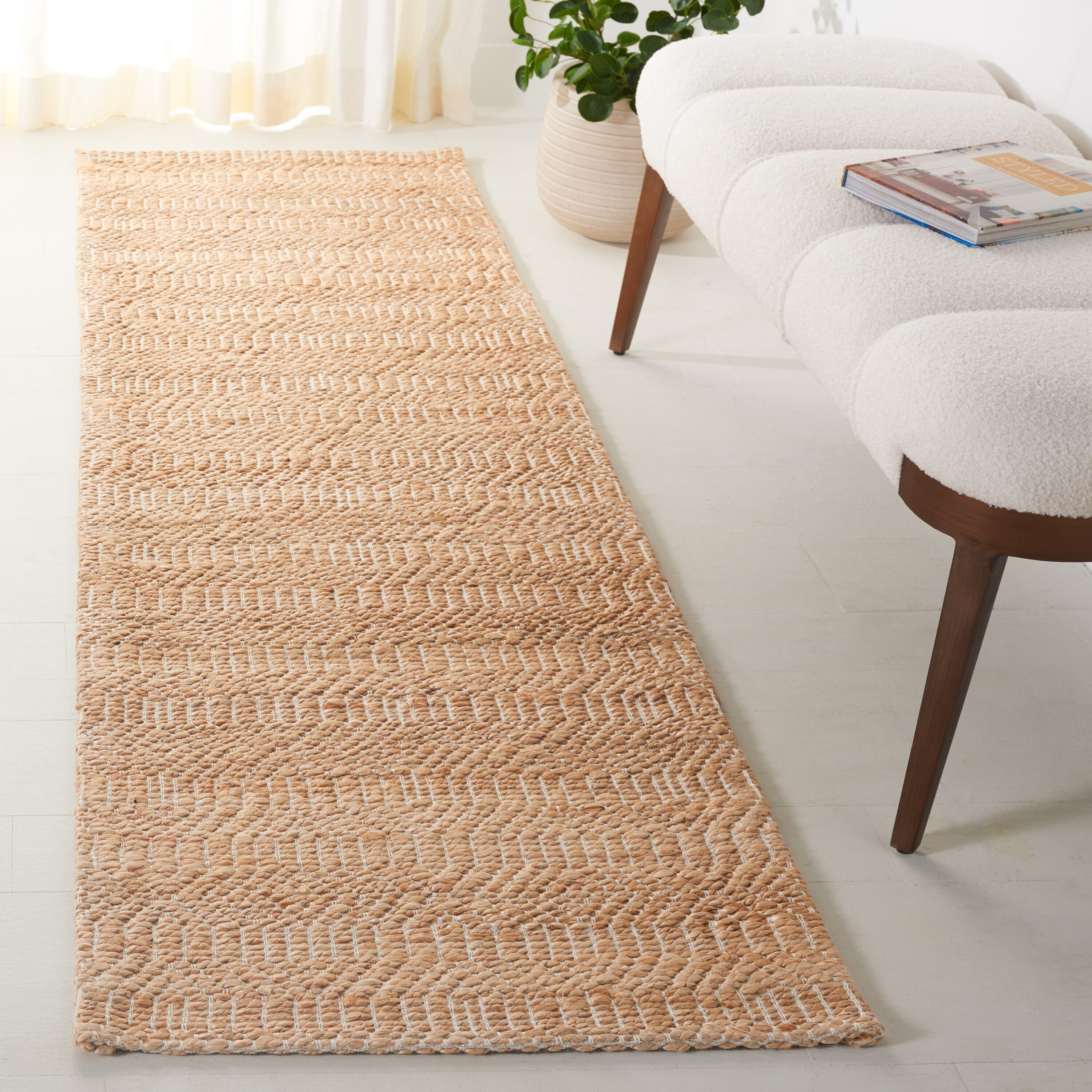  Natural Fiber 659 Natural/Ivory Contemporary 2ft-3in x 8ft Runner Rug