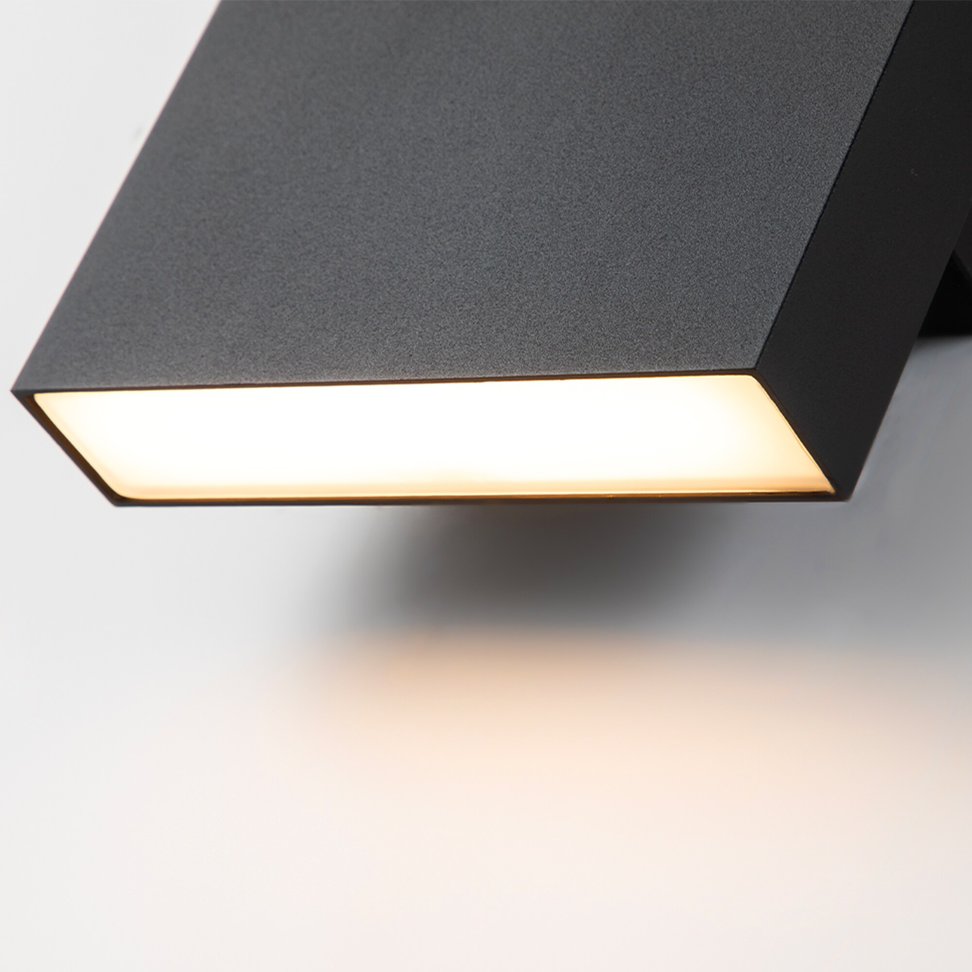 EDISLIVE Y81010000046868 Outdoor-Wall-Lighting - View #7