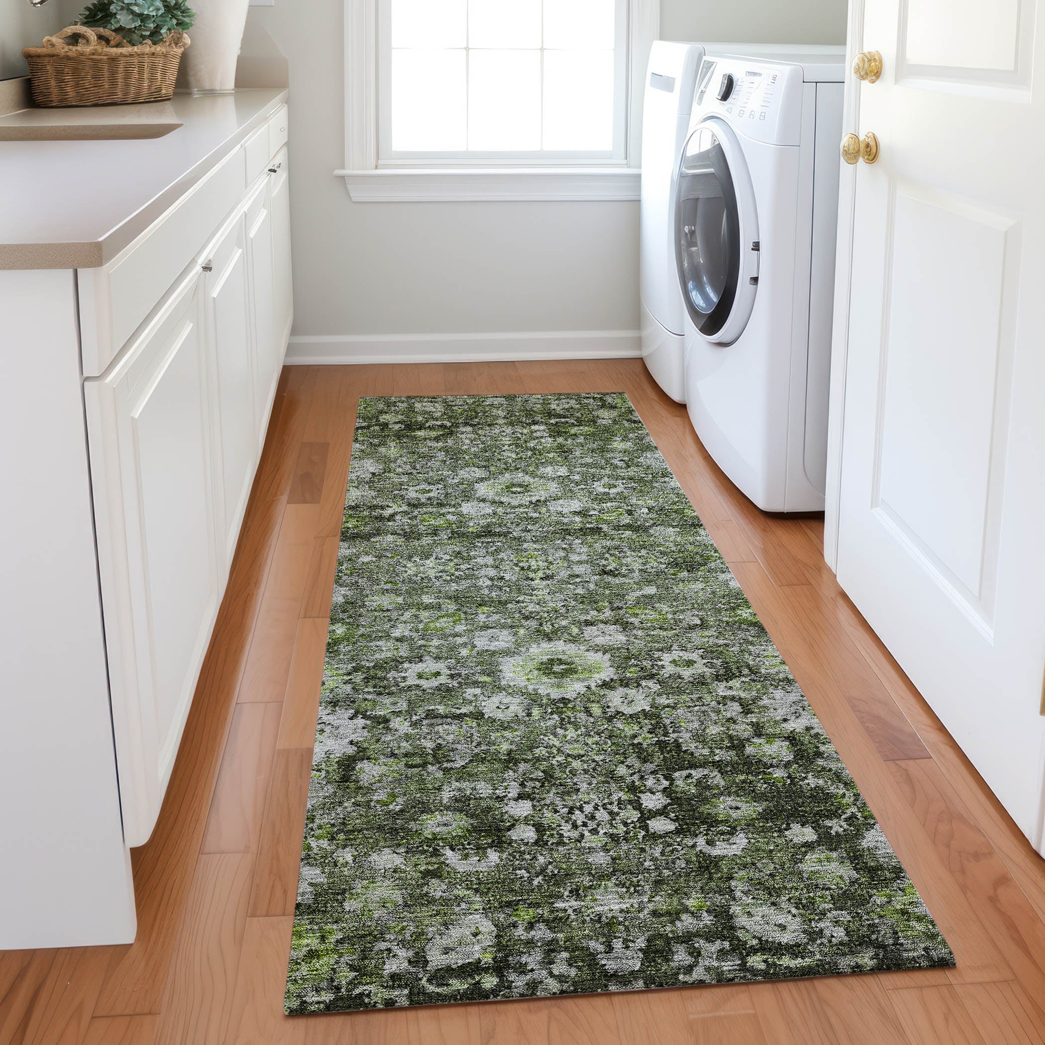 Addison Rugs ACN651GE2X8 Chantille ACN651GE 2 x 7 (ft) Polyester Green Rectangular Indoor/Outdoor Geometric Machine washable Runner rug