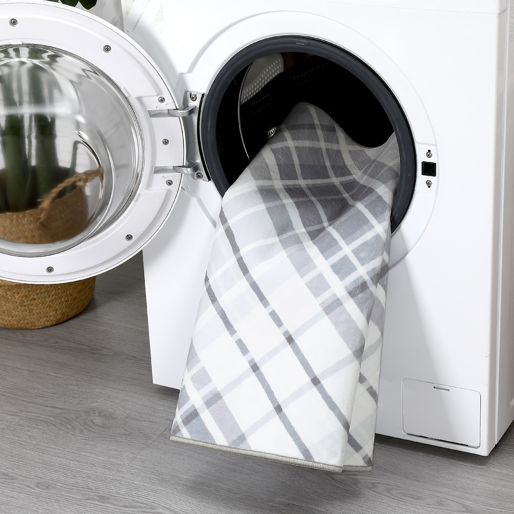 Qeetex LSN-PHO-14OR32PV rugs - View #8