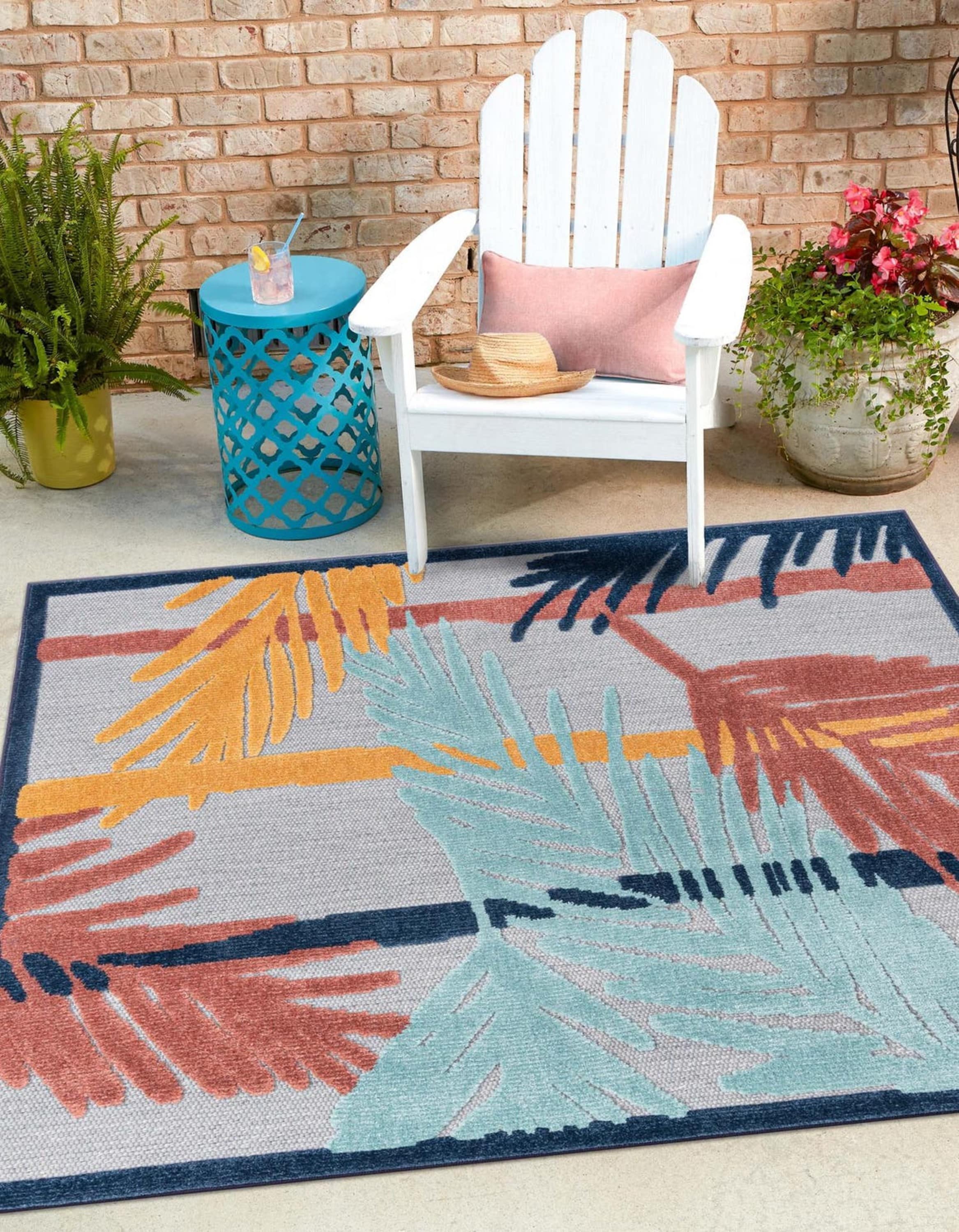 Unique Loom 3171307 Belize Outdoor 8 x 8 (ft) Loomed Polypropylene Gray Square Indoor/Outdoor Floral/Botanical Area rug