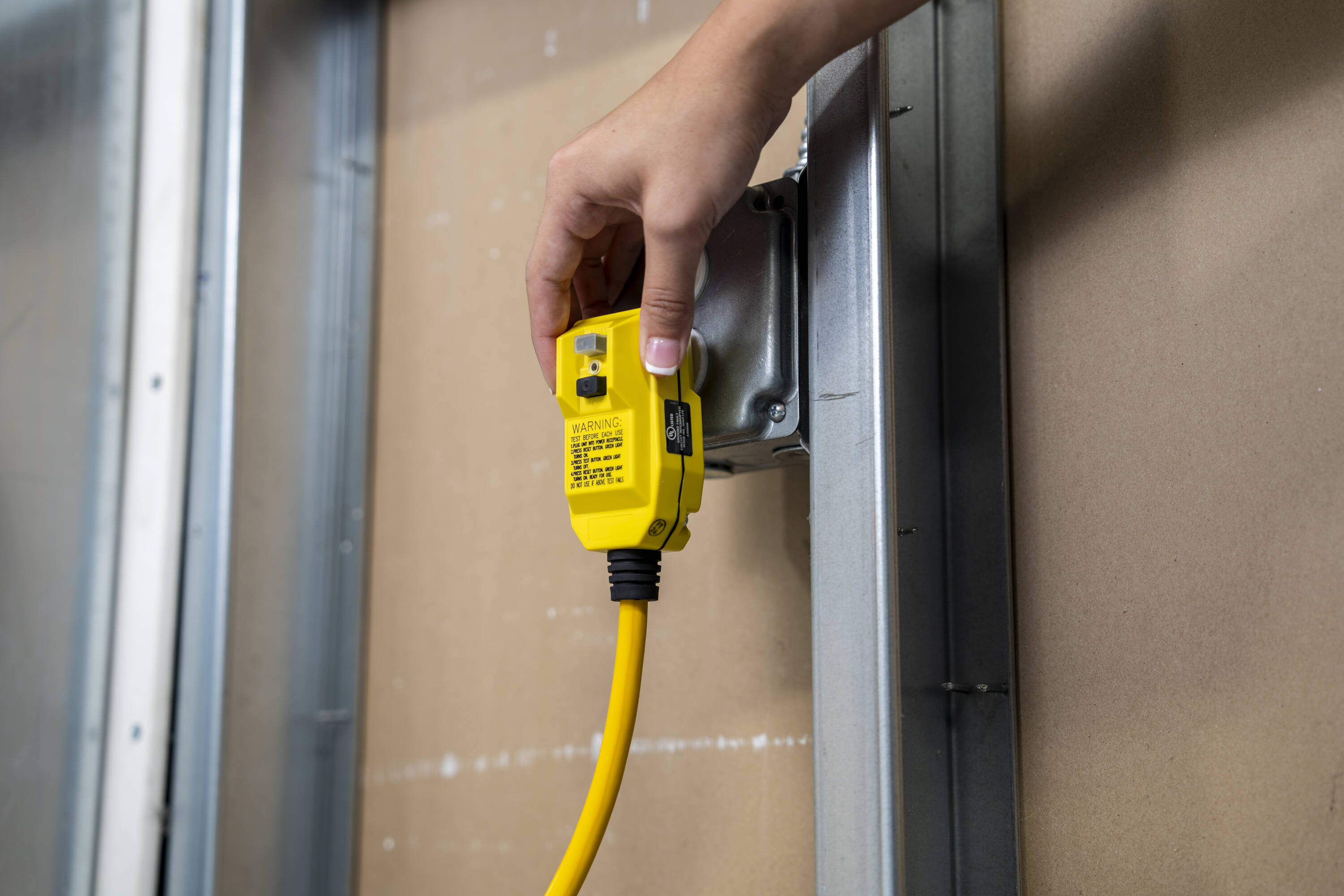 Southwire 14880003-3 Electrical-Extension-Cords - View #11