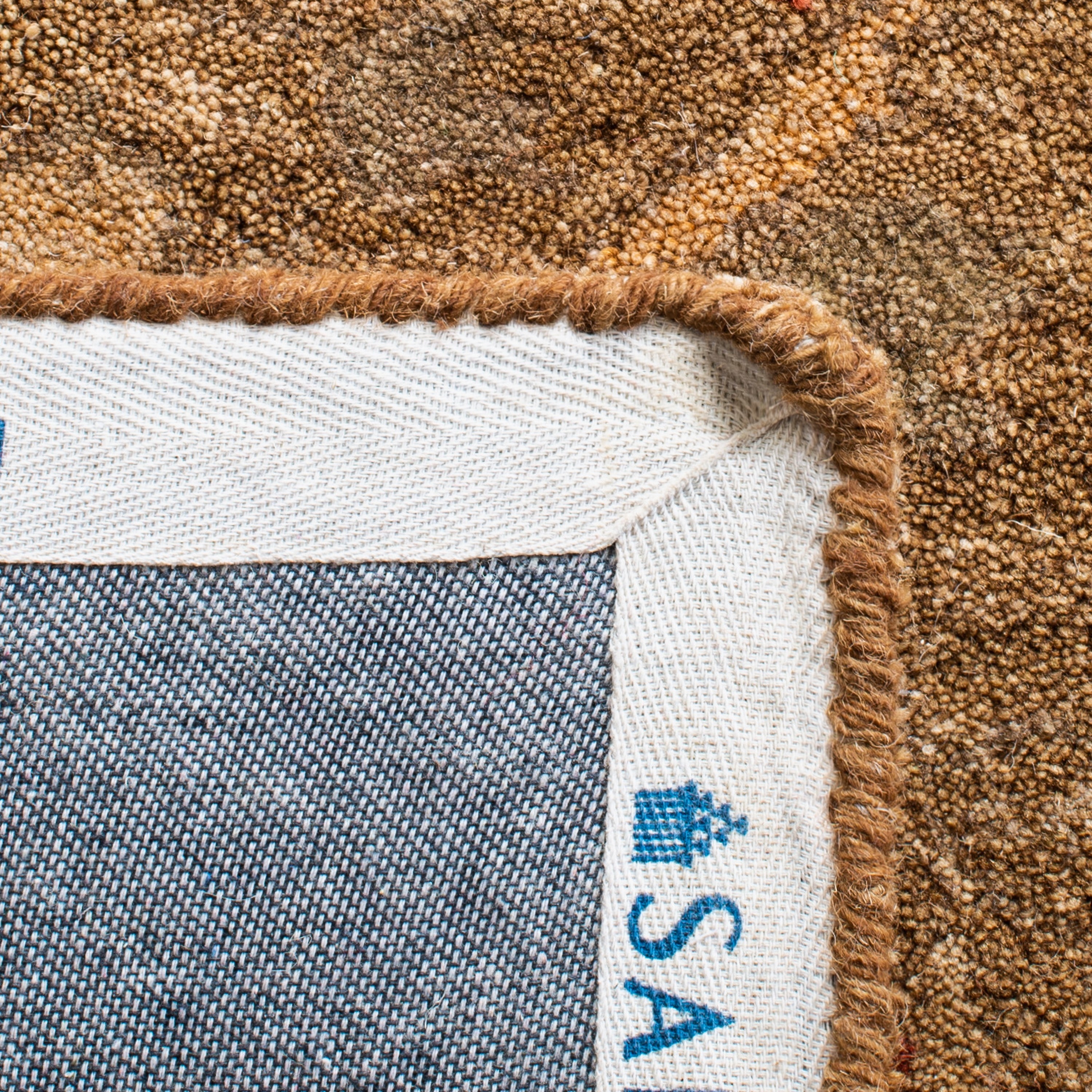 Safavieh AN512F-8R rugs - View #6