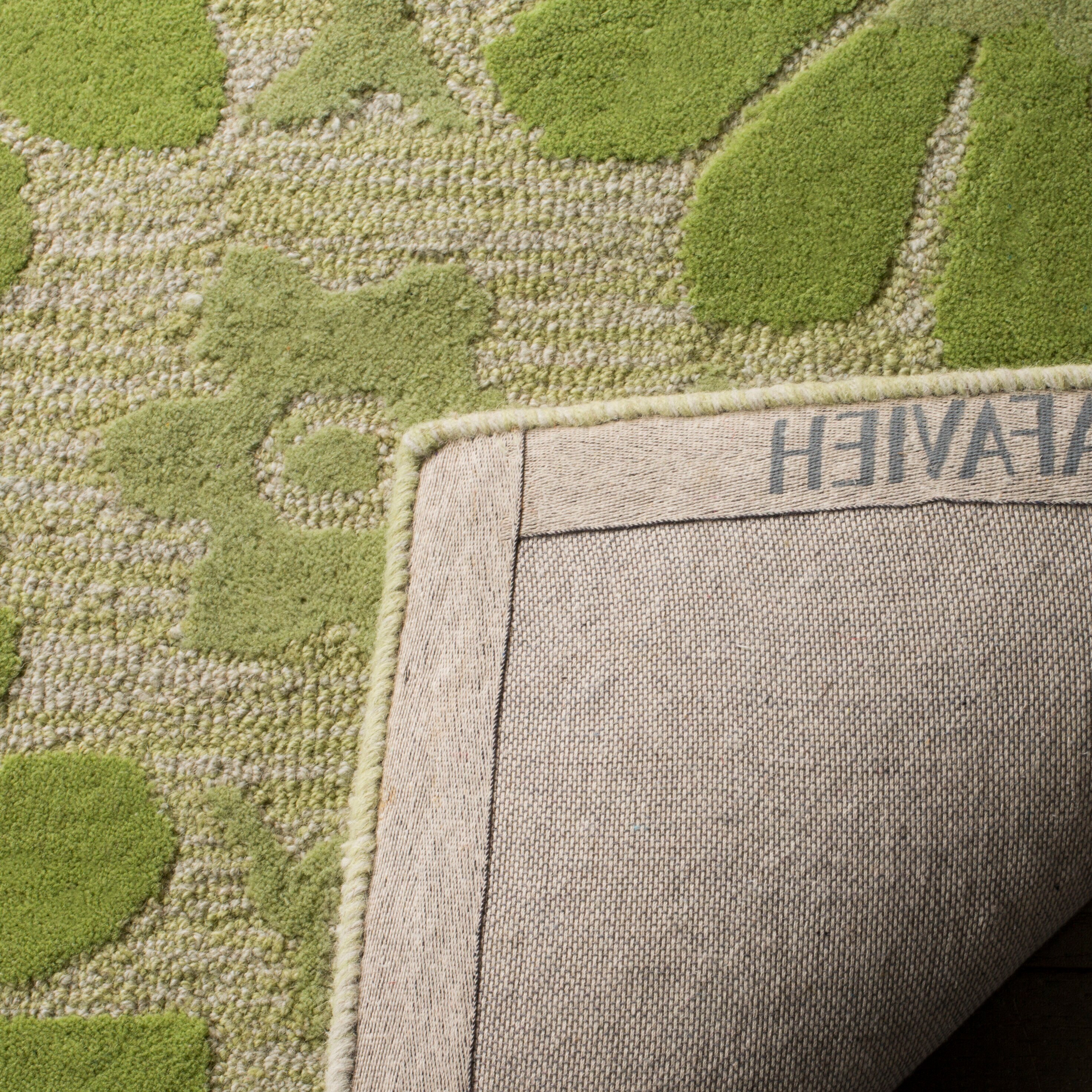 Safavieh SFK319A-8 rugs - View #4