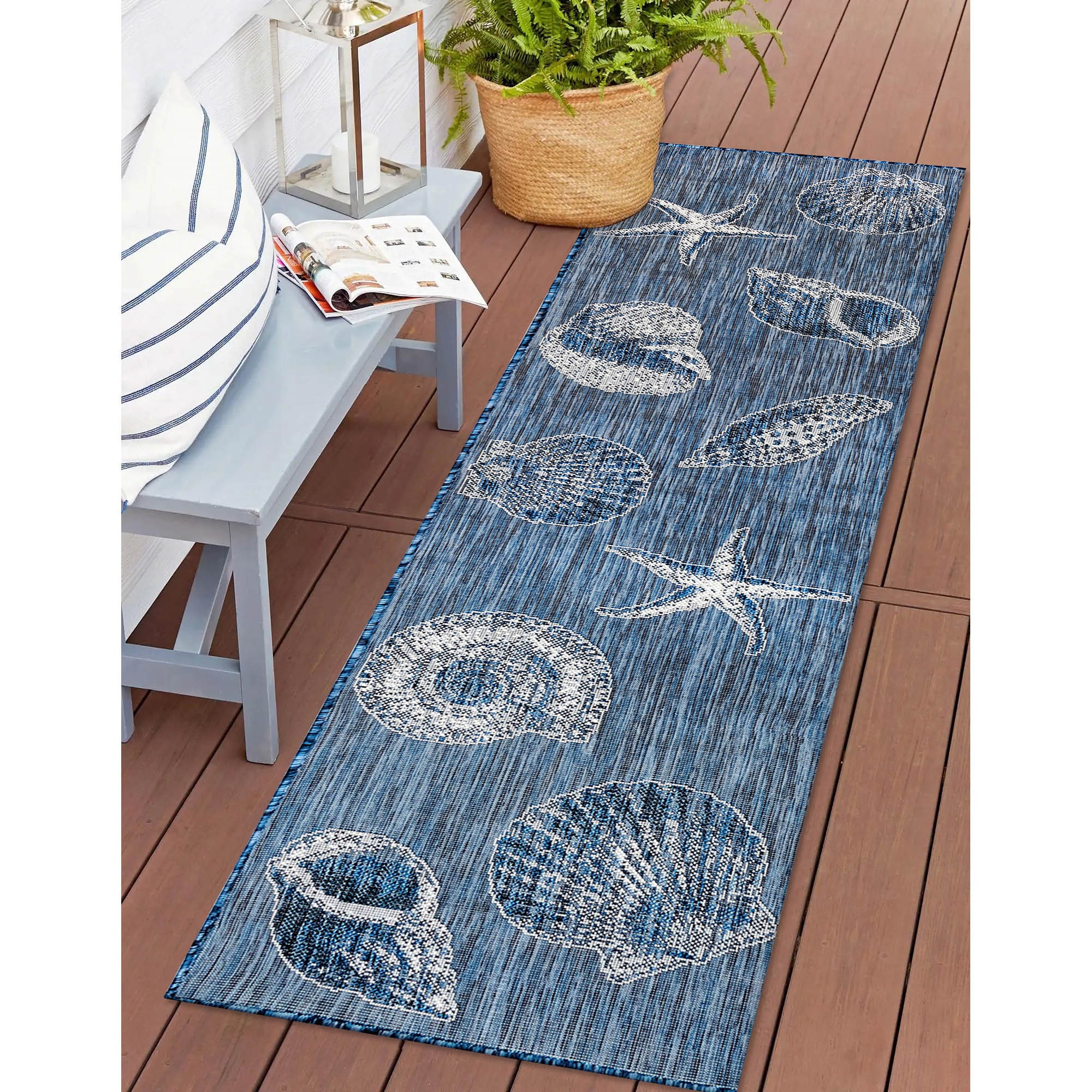 Liora Manne CRER5841433 Carmel 2 x 5 (ft) Loomed Polypropylene Navy Rectangular Indoor/Outdoor Floral/Botanical Coastal Runner rug