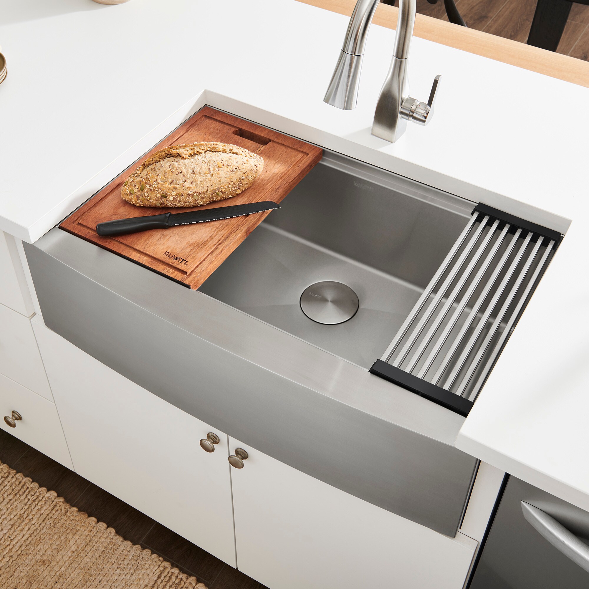 Ruvati 33" Stainless Steel Farmhouse Apron-Front Kitchen Sink