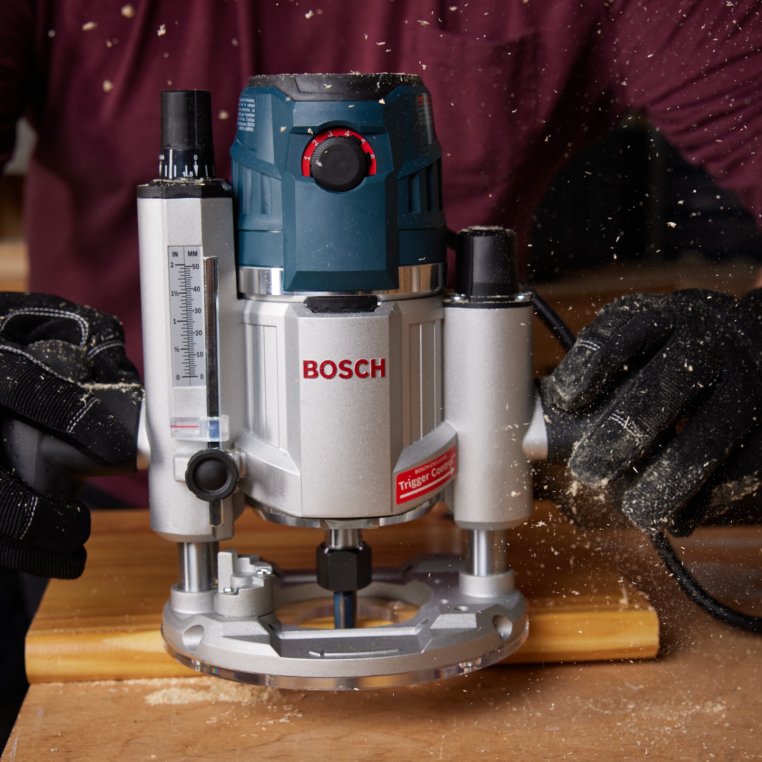 Bosch - 2.25 HP Combination Plunge- and Fixed-Base Router - Model: 161 –  Professional Grinding Inc