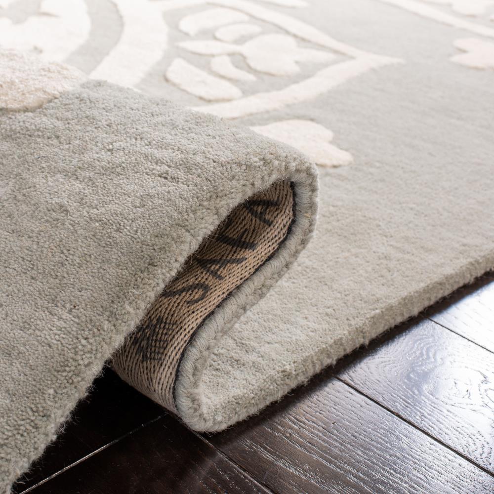 Safavieh BEL136A-5R rugs - View #5