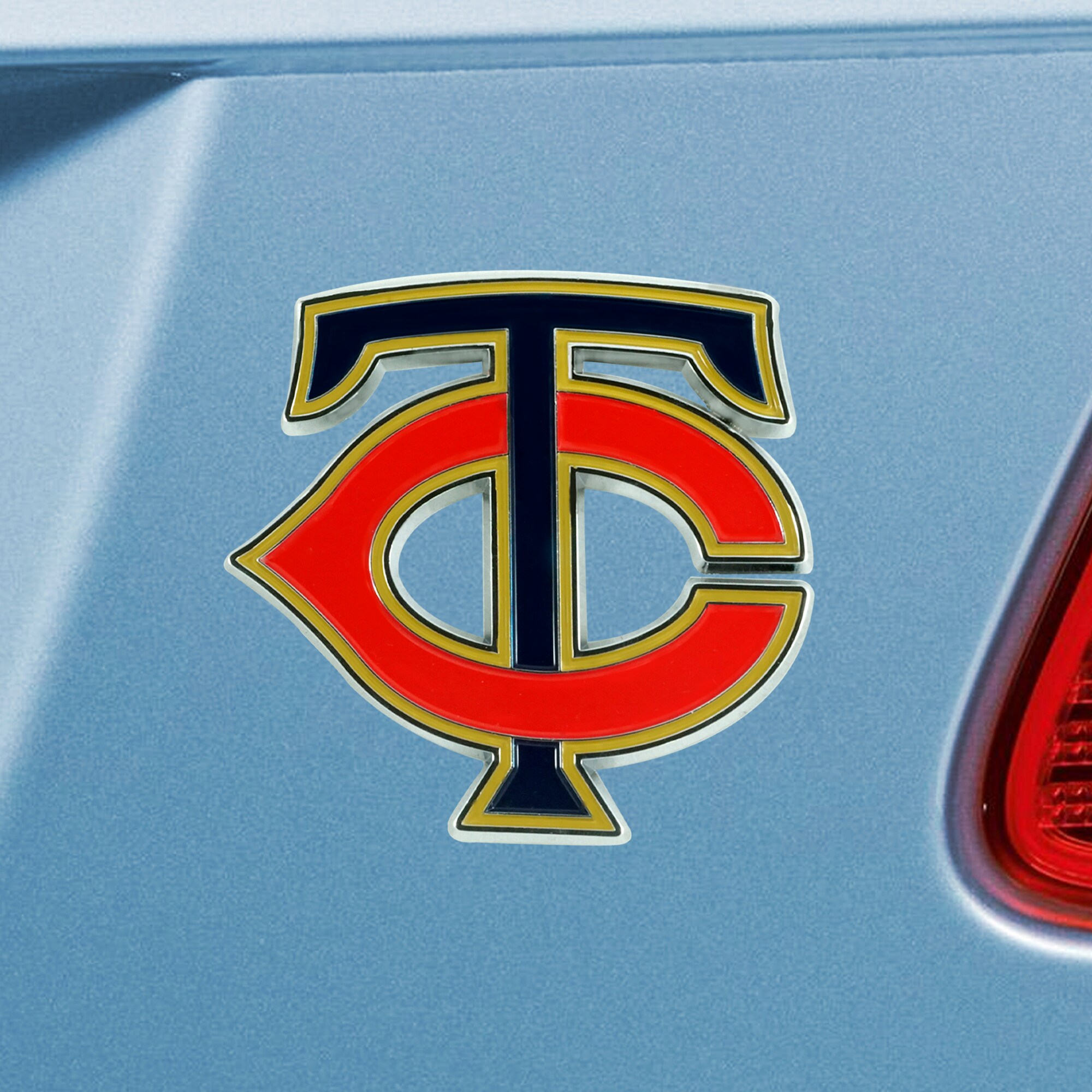 Minnesota Twins Chrome Color Hitch Cover