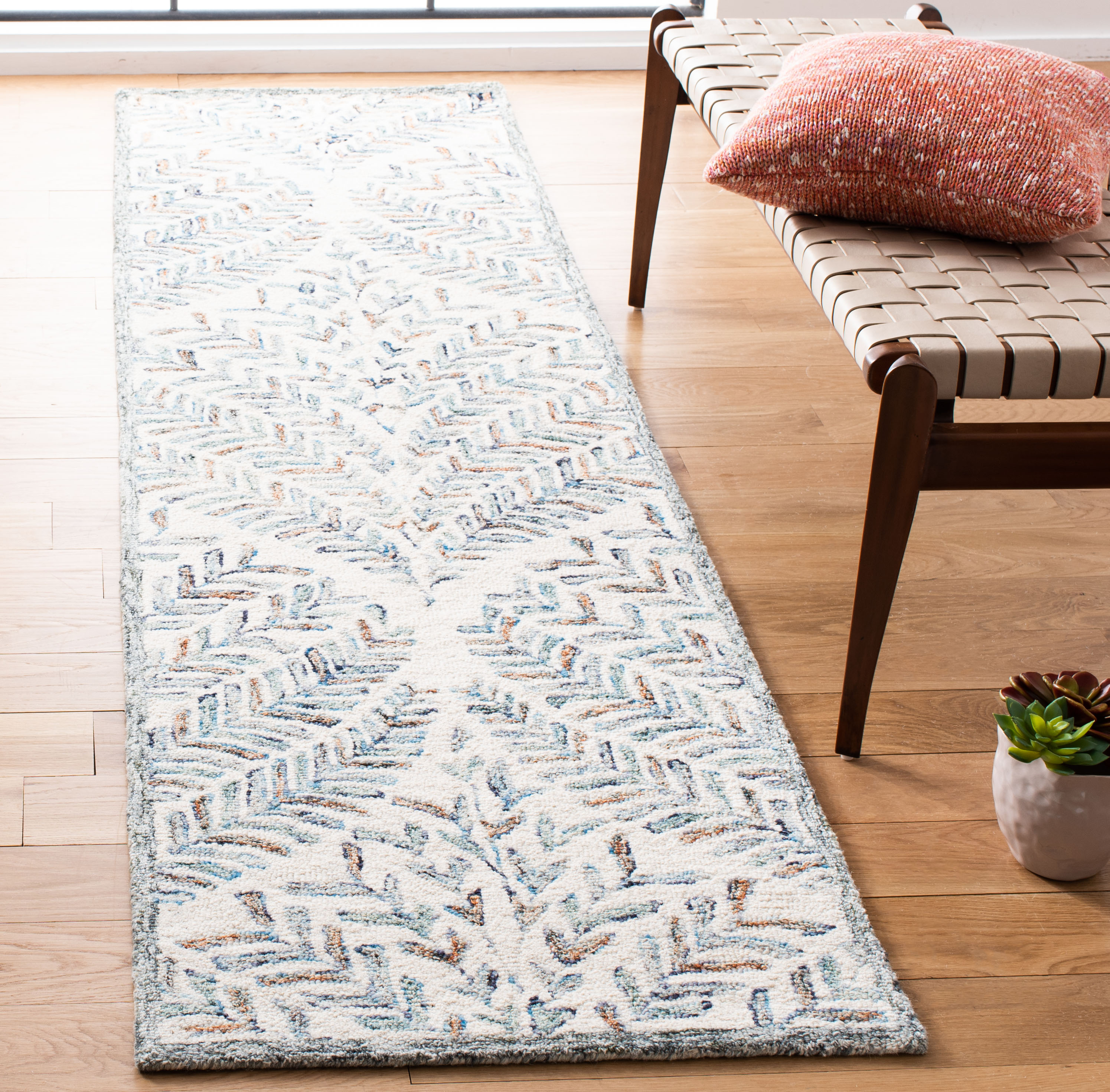  Capri 208 Ivory/Blue Contemporary 2ft-3in x 7ft Runner Rug