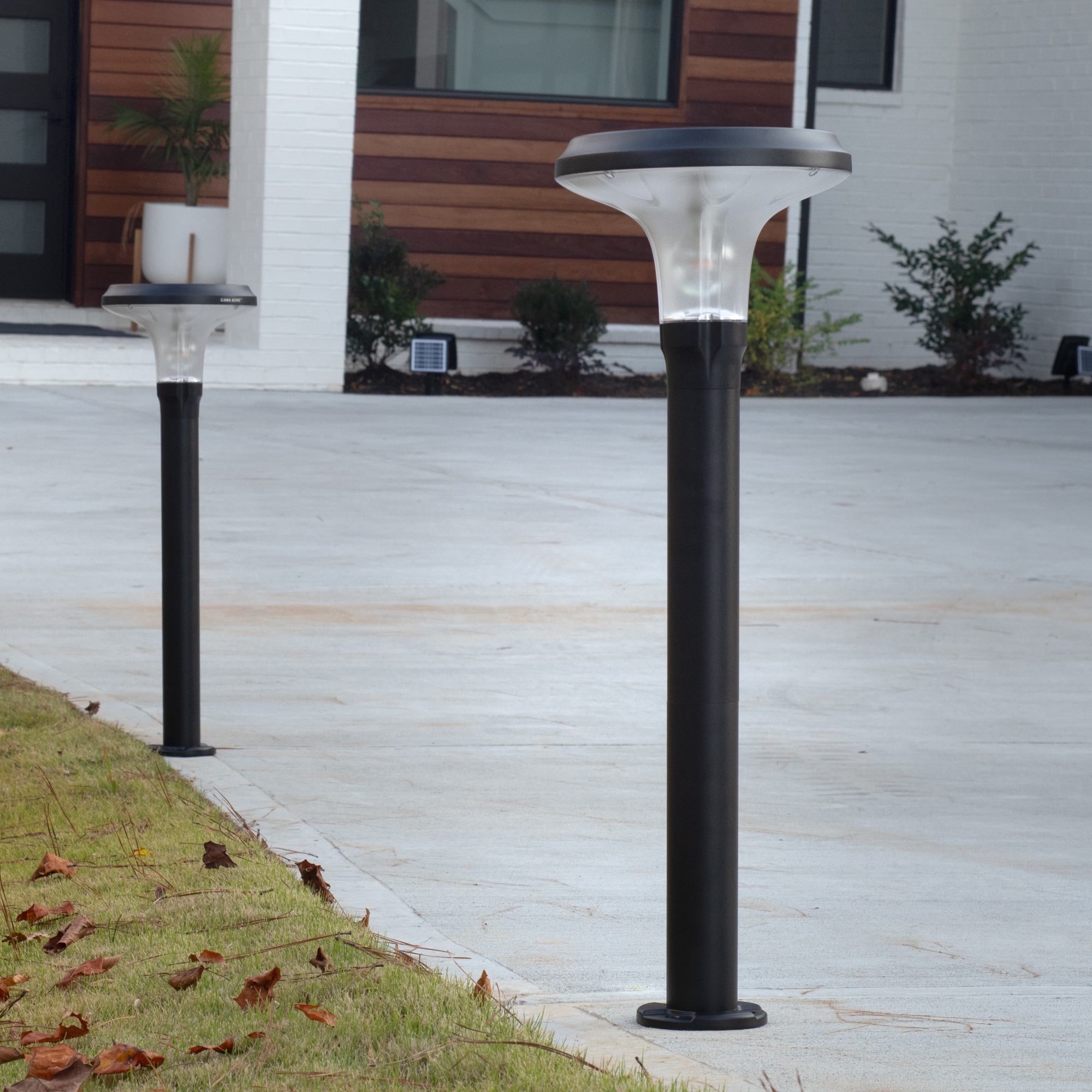 Black Cast Aluminum LED Solar Pathway Light with Dusk to Dawn