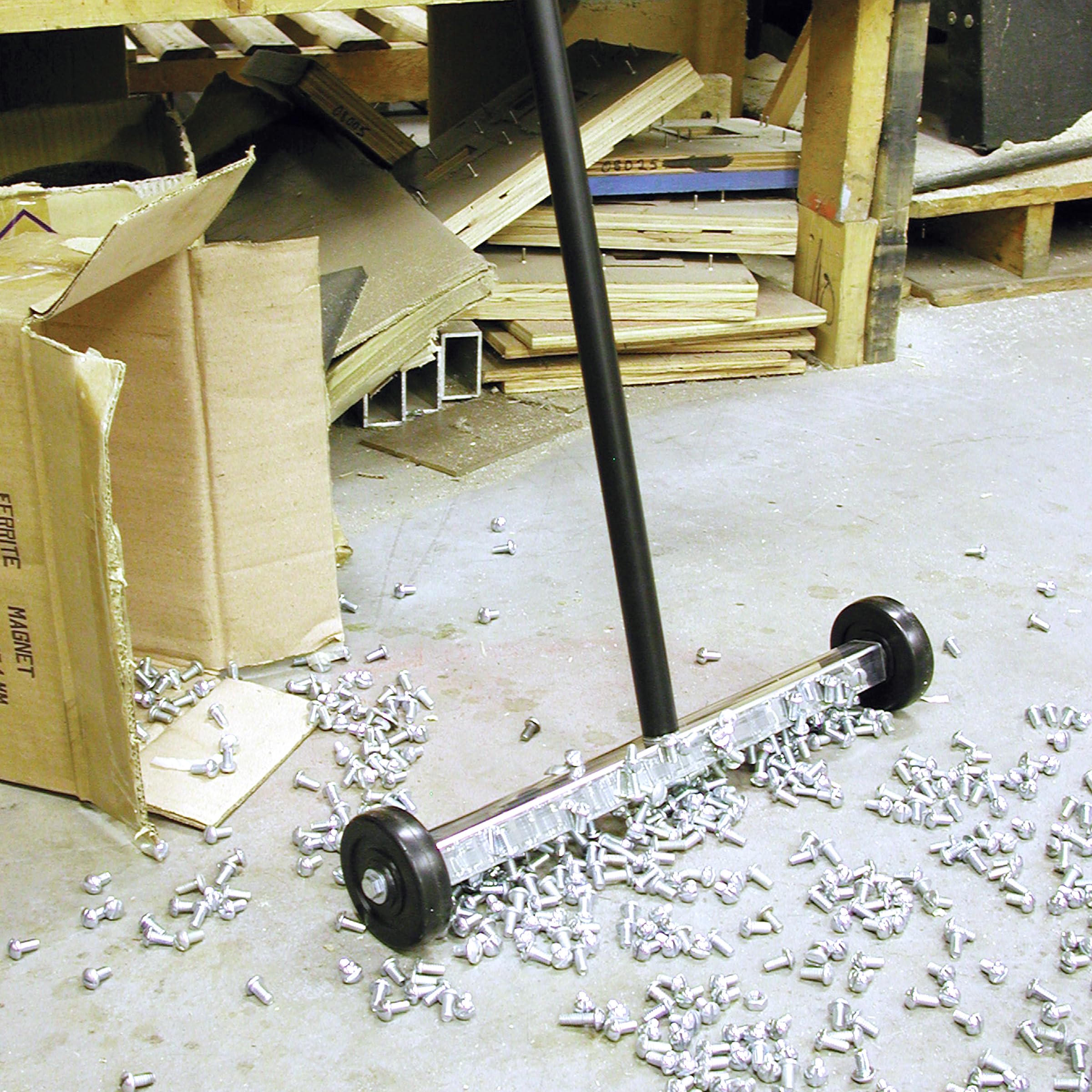 Master Magnetics 7263 Floor-Sweepers - View #5