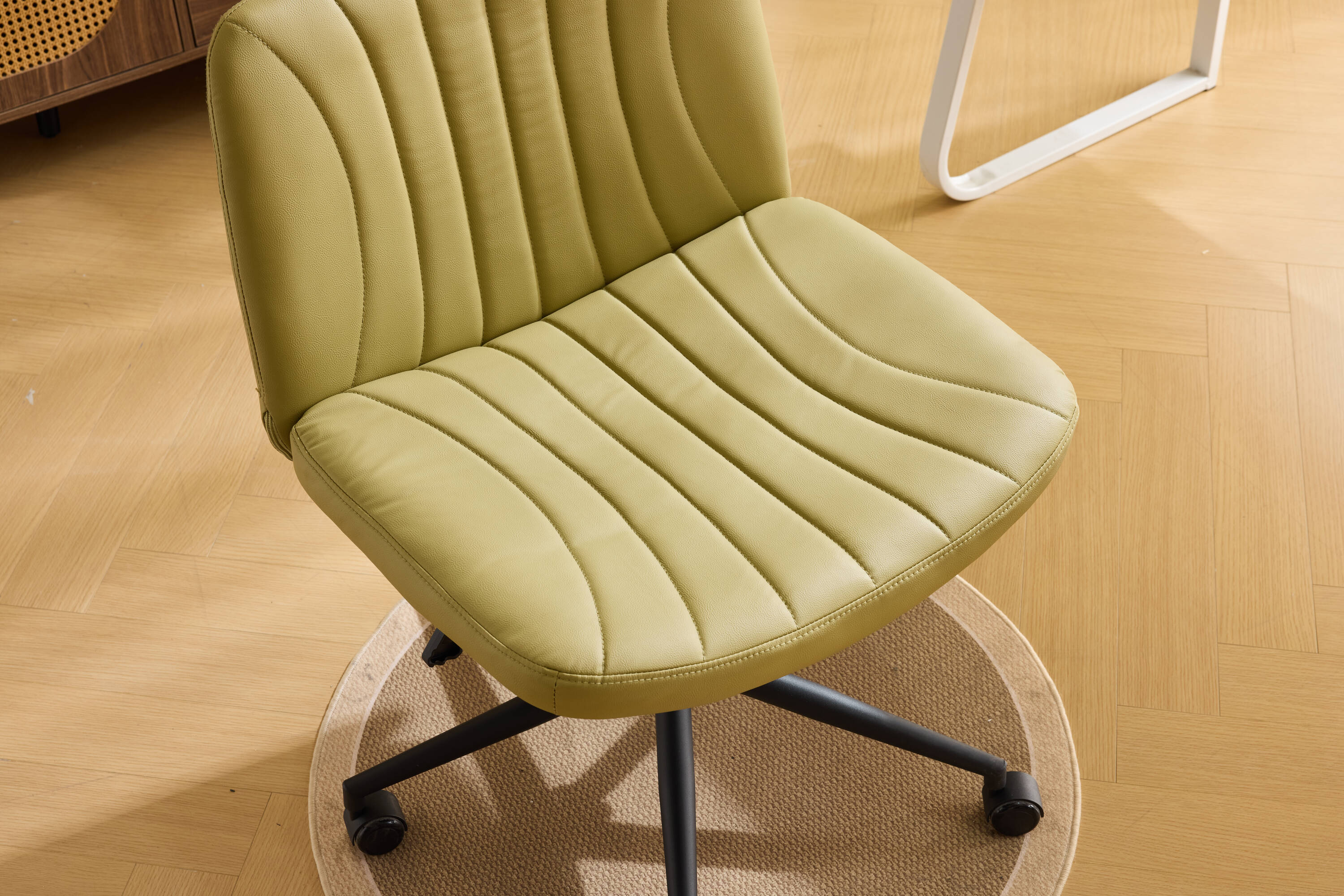 Outopee LO1G98000550 Office-Chairs - View #3