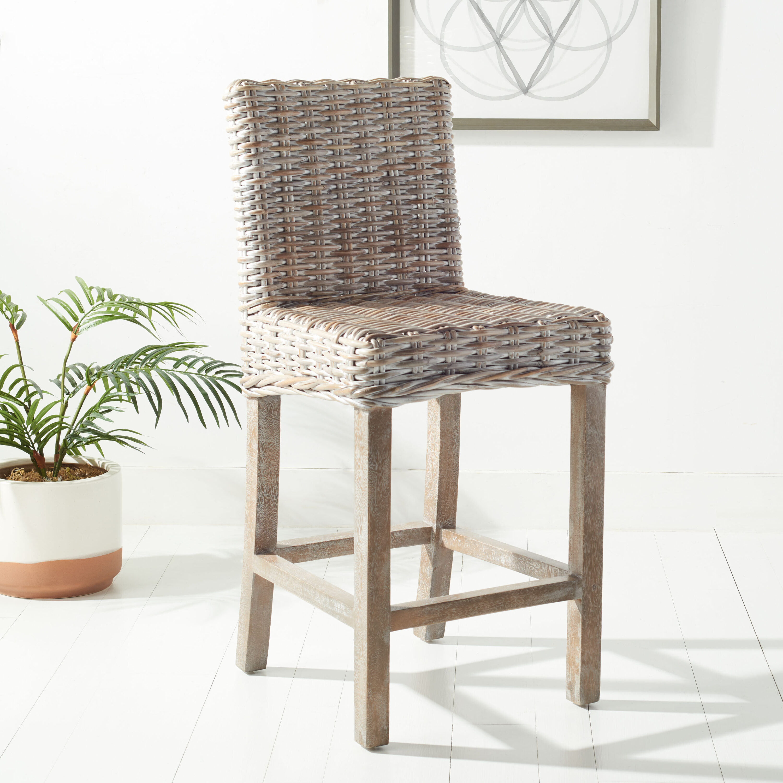  Tobie Coastal Style Rattan Counter Stool/Gray White Wash