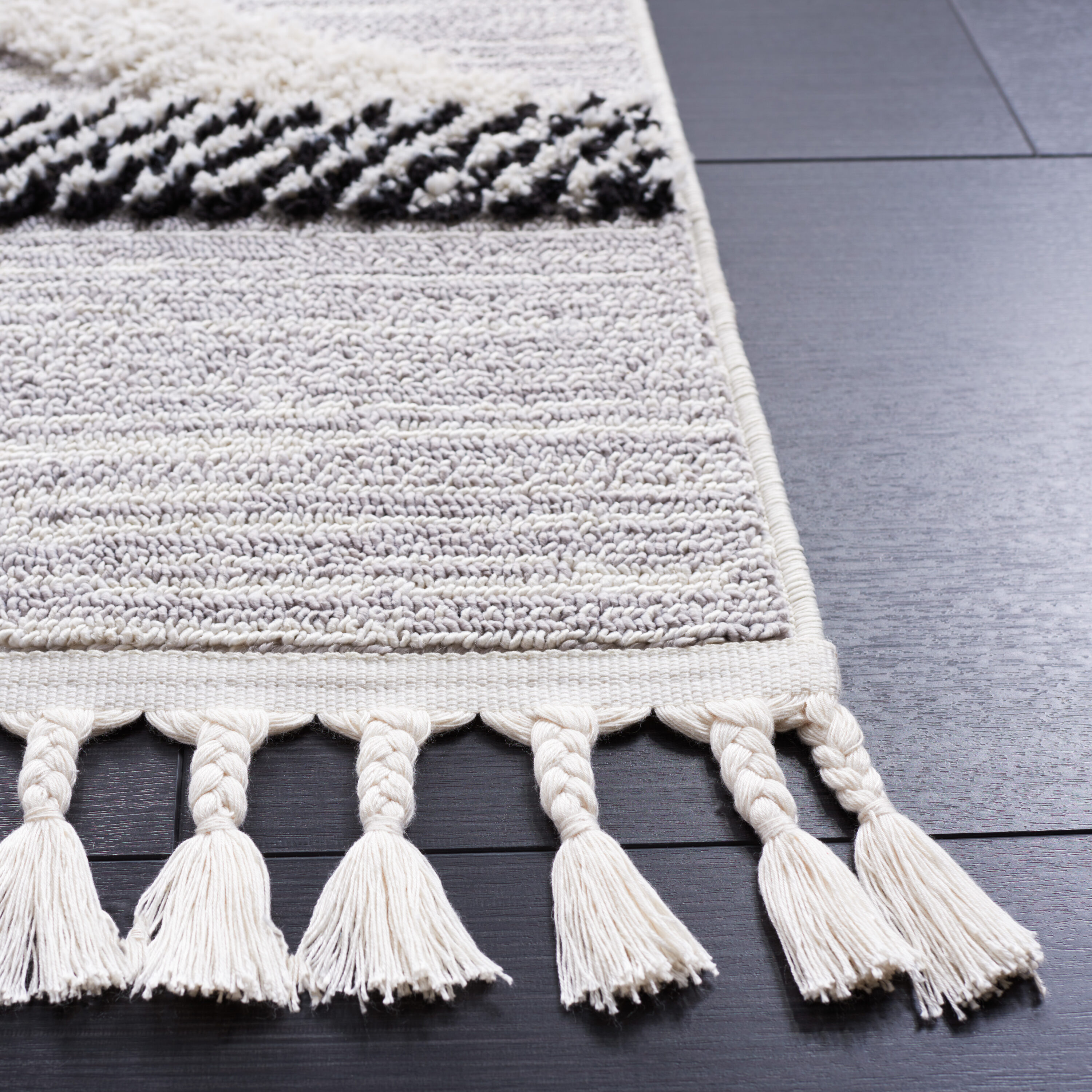 Safavieh MRK564F-5 rugs - View #2