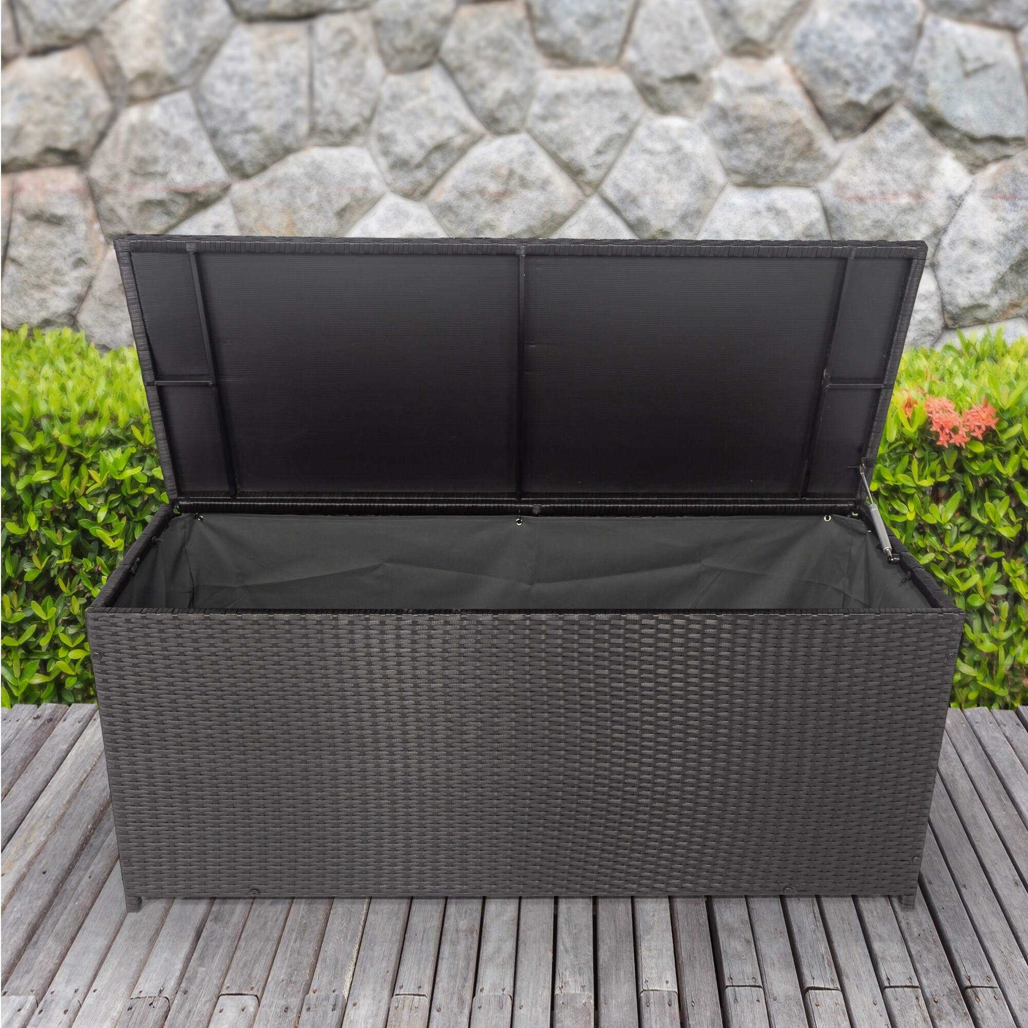 JIMSMAISON BOELESDB01B 113-Gallon Black Metal Deck Box