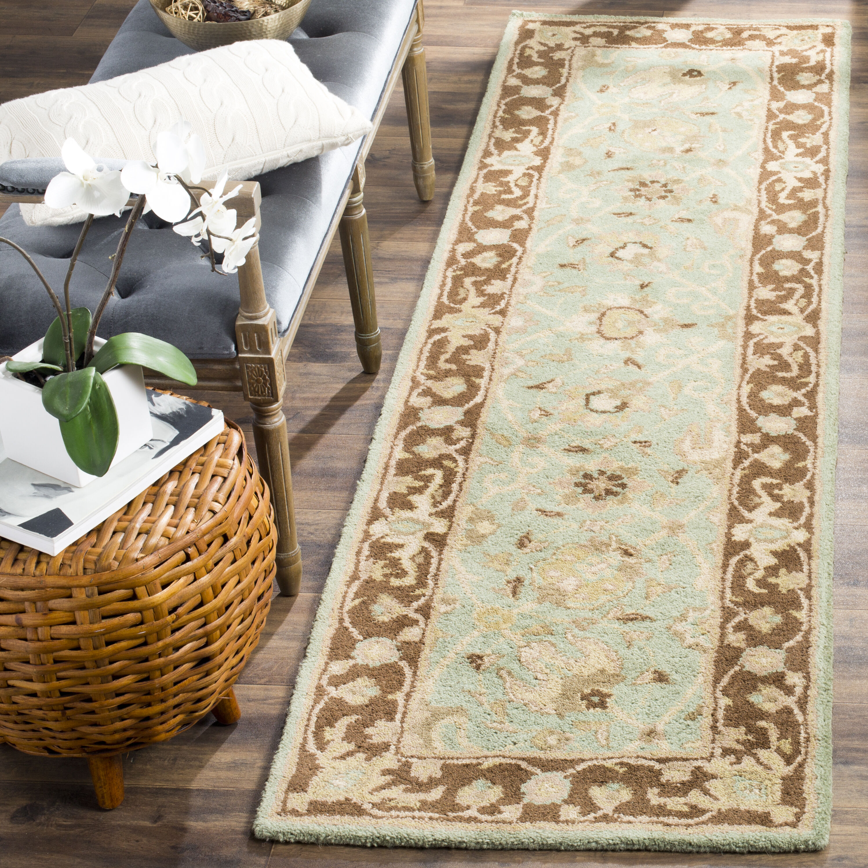 Safavieh AT21H-28 Antiquity Dergaz 2 x 8 (ft) Tufted Wool Green/Brown Rectangular Indoor Floral/Botanical Vintage Runner rug