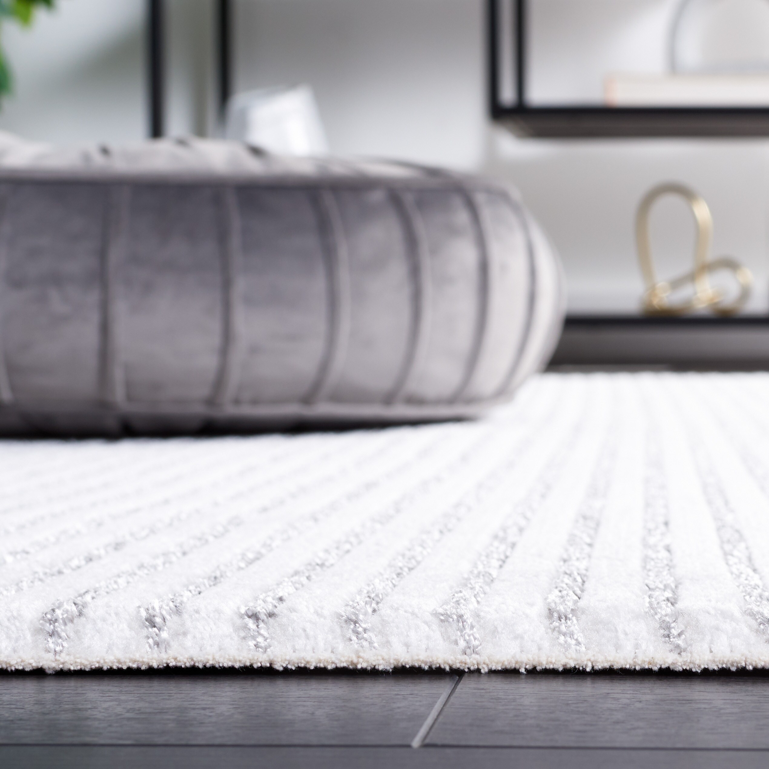 Safavieh WHS550F-5 rugs - View #4