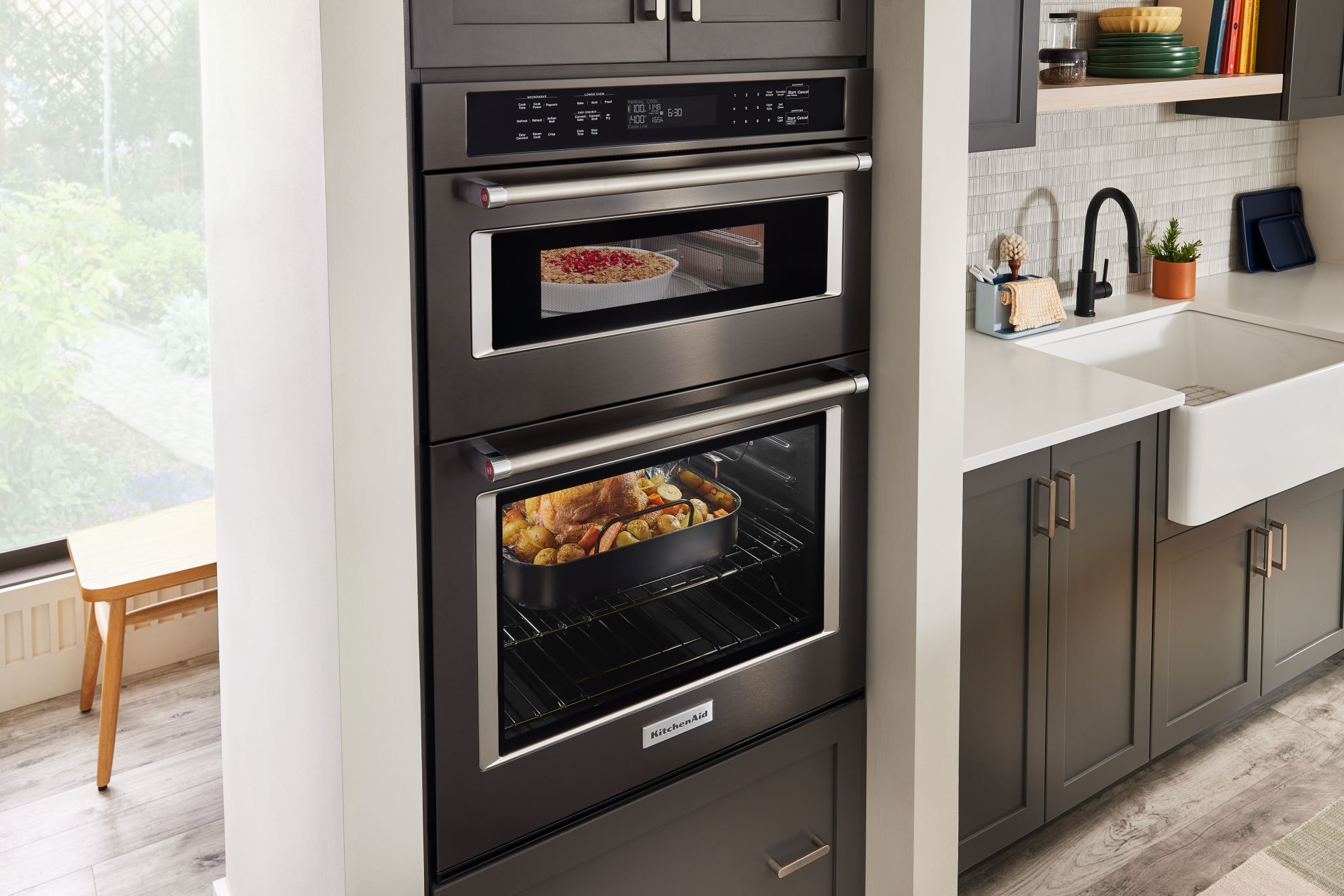 KitchenAid 27-in Self-cleaning Convection Oven Air Fry Microwave Wall ...