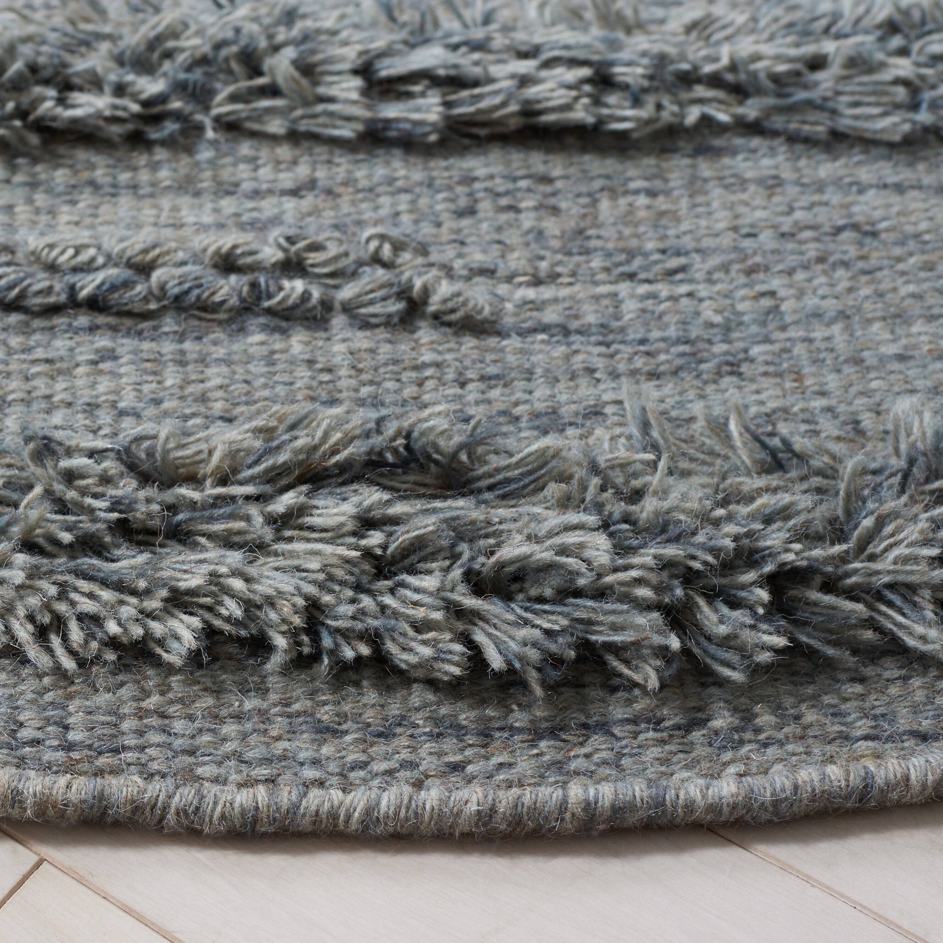 Safavieh VRM901F-6R rugs - View #3