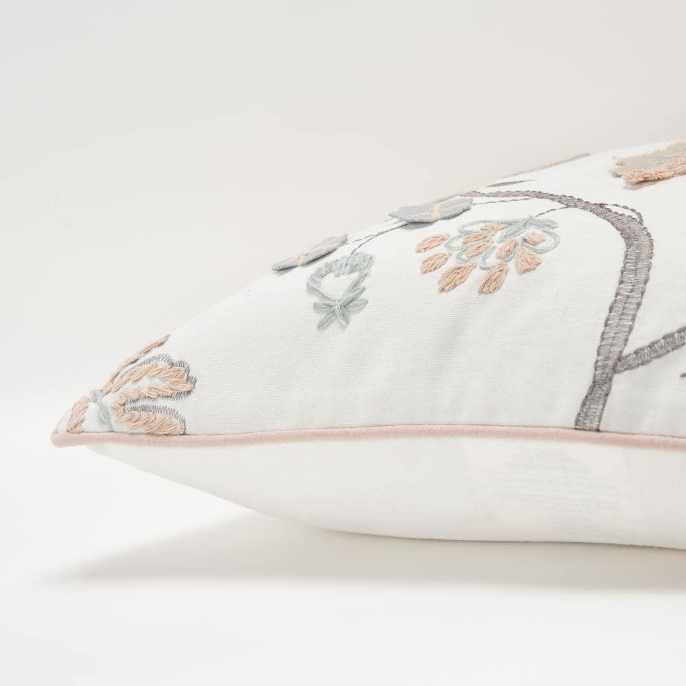 Rizzy Home T16218 Accent-Pillows - View #2