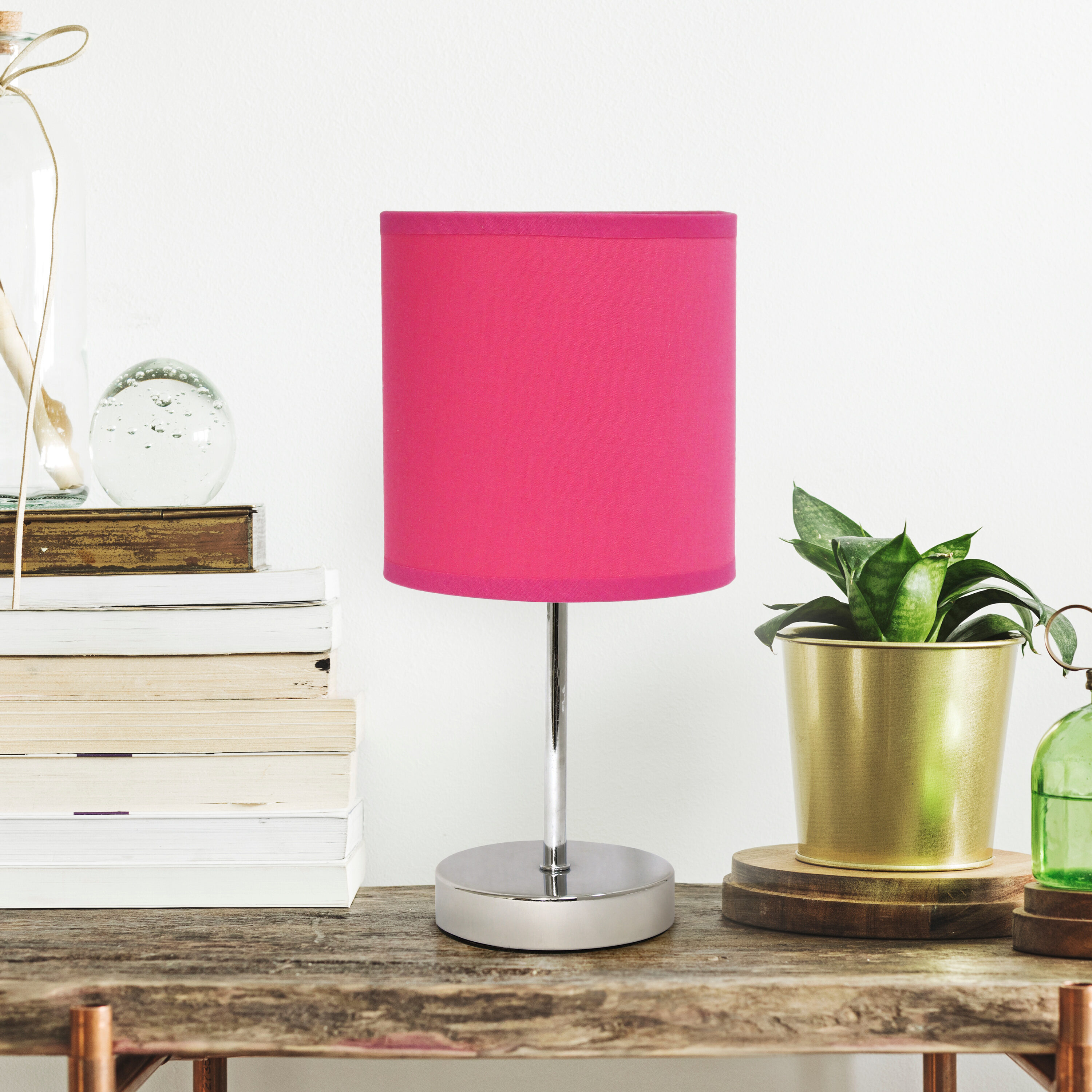 Hot pink store lamp