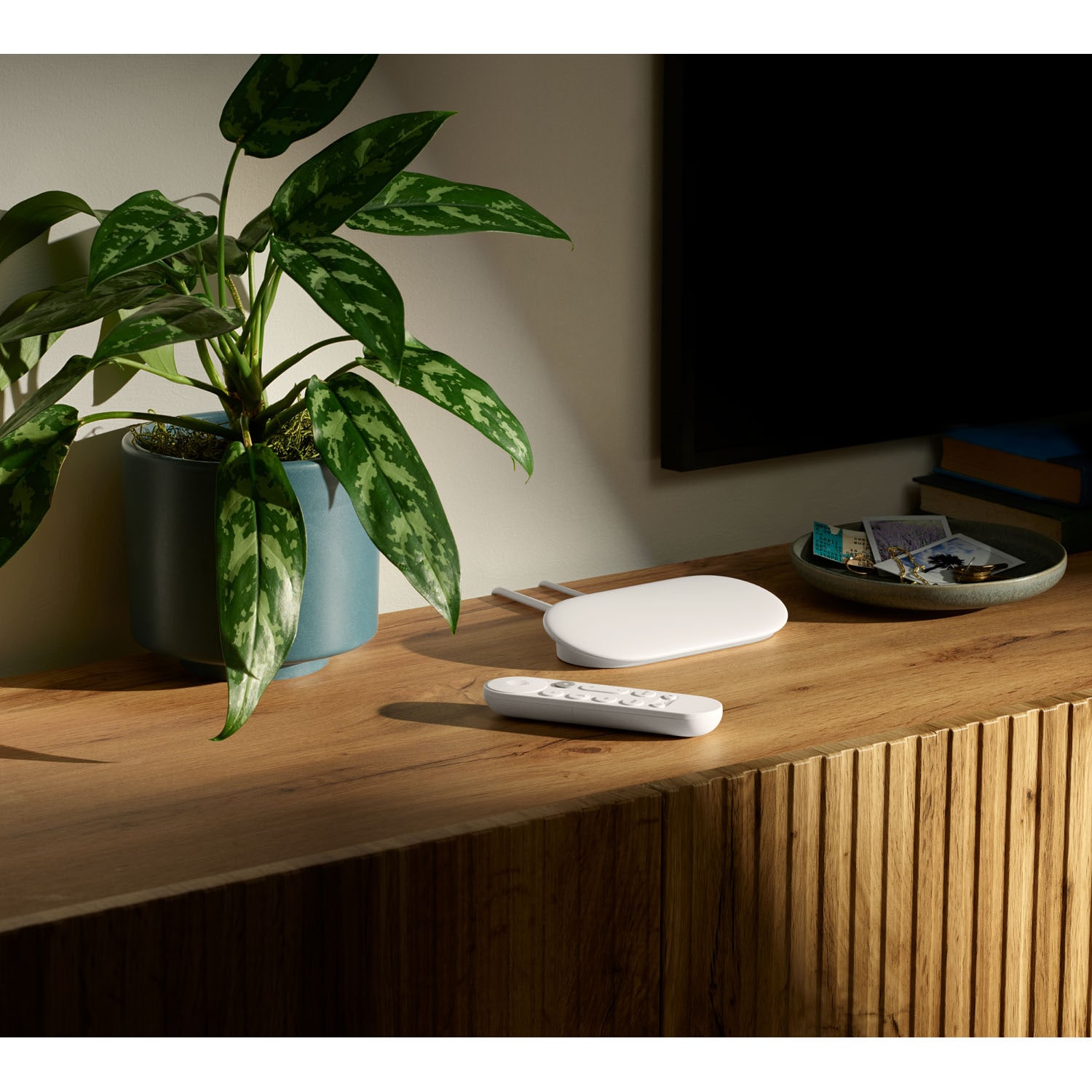 Google GA05662-US Streaming-Devices - View #12