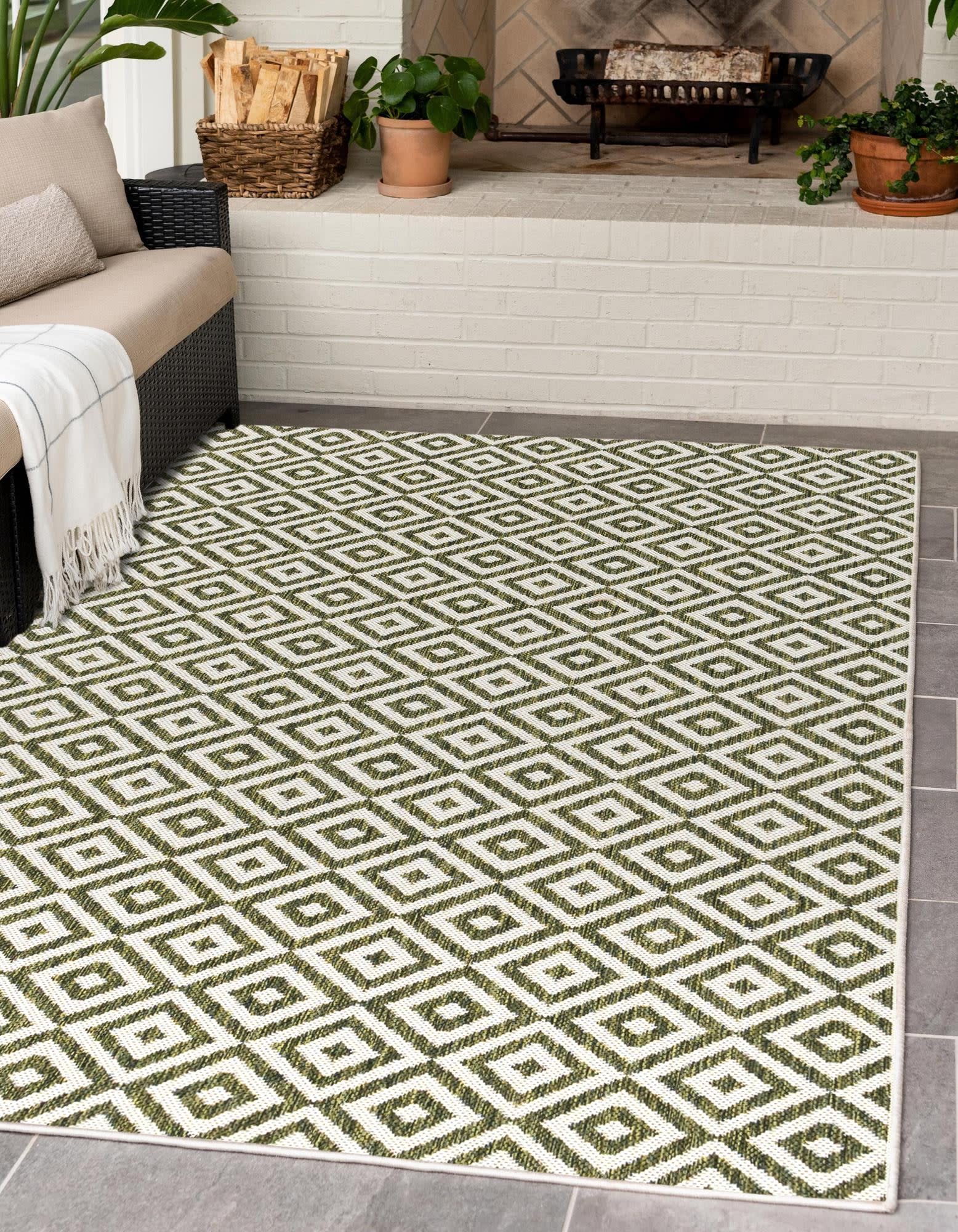 Unique Loom 3152637 Jill Zarin Costa Rica 9 x 12 (ft) Loomed Polypropylene Green Rectangular Indoor/Outdoor Geometric Area rug