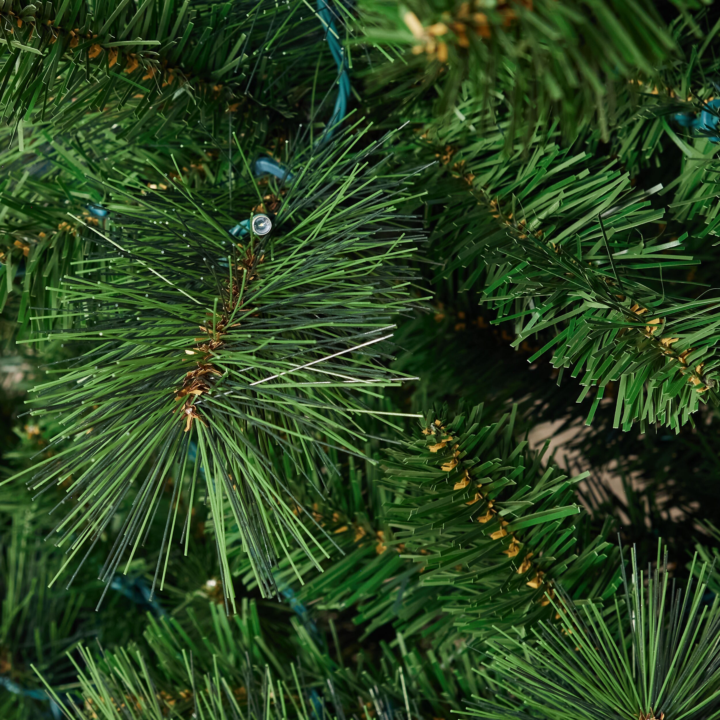 GE 22002LO Artificial-Christmas-Trees - View #3