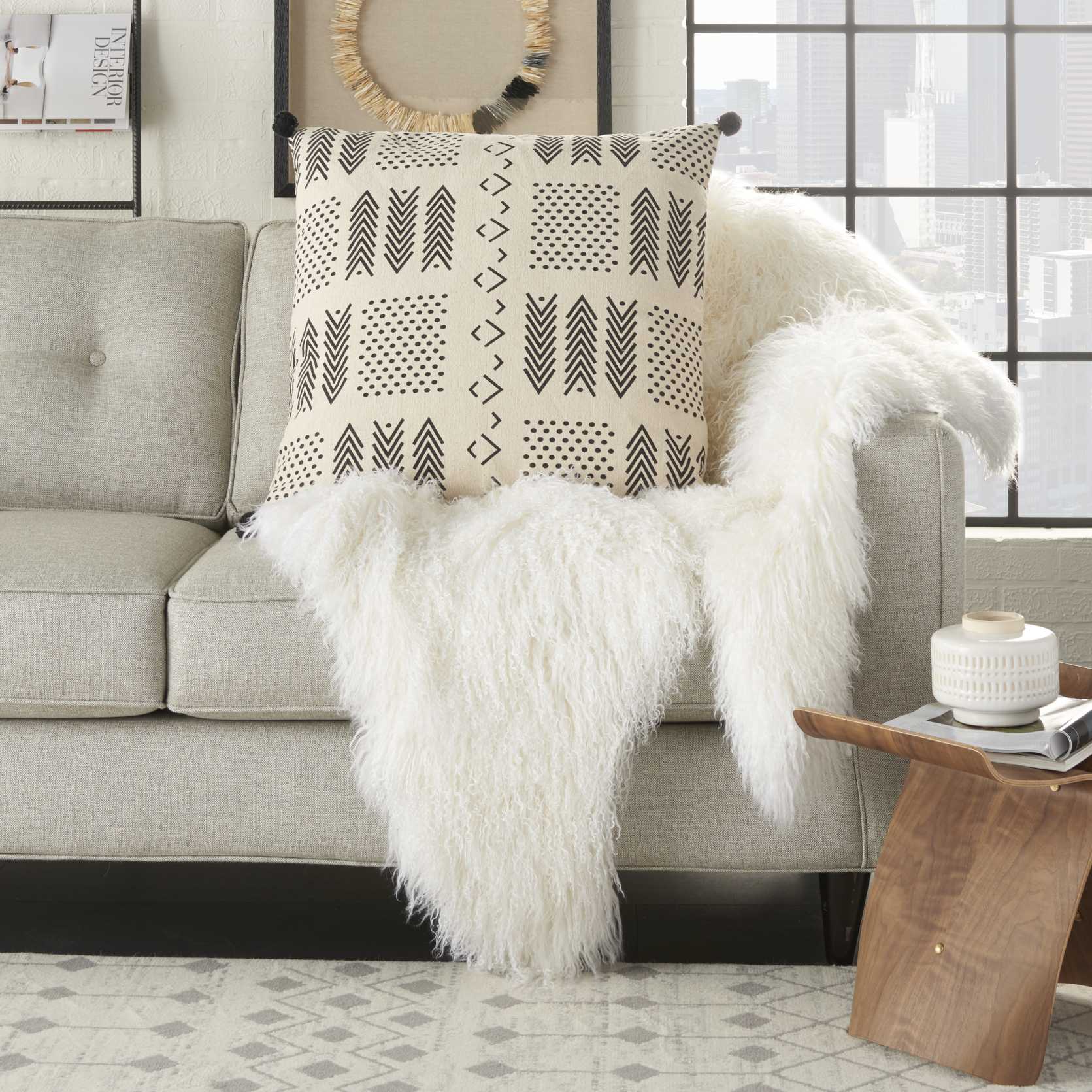 Mina Victory 798019054748 Accent-Pillows - View #3