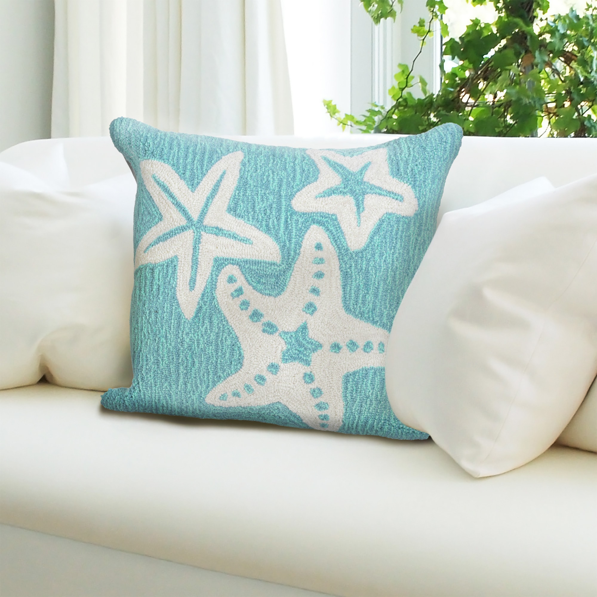 Liora Manne 7FP8S166704 Frontporch 18-in x 18-in Aqua Square Indoor Decorative Pillow