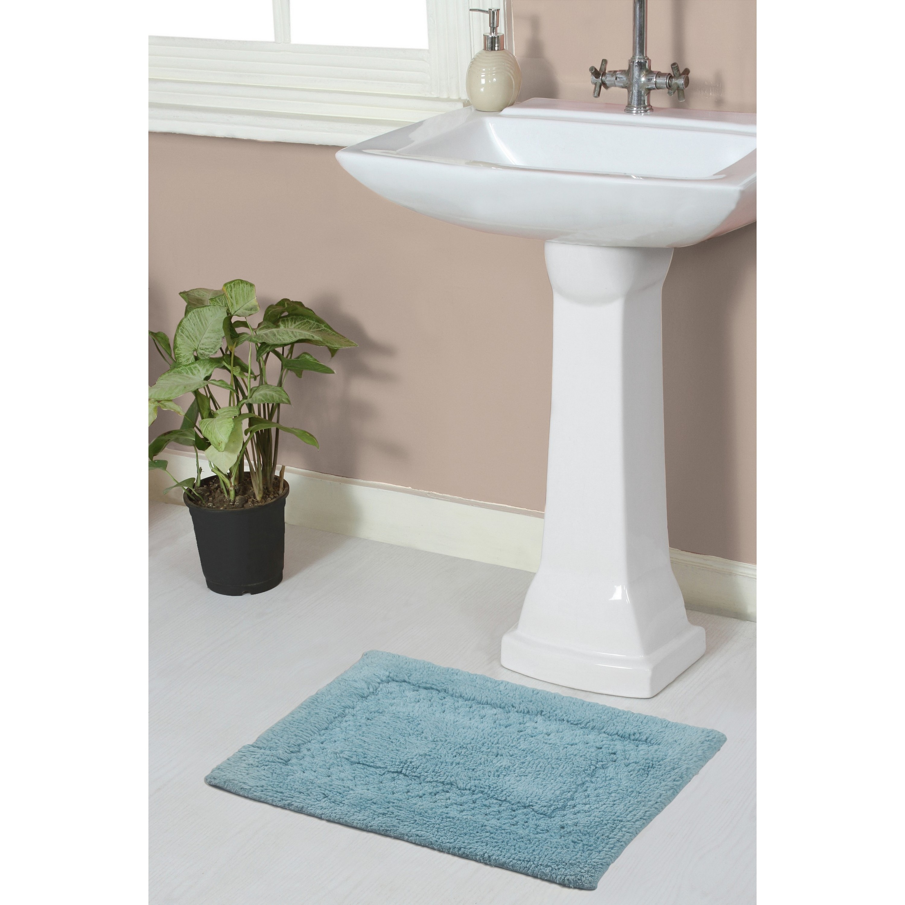 Home Weavers BCL1724AQ Classy 17-Inches x 24-Inches Aqua Cotton Bath rug