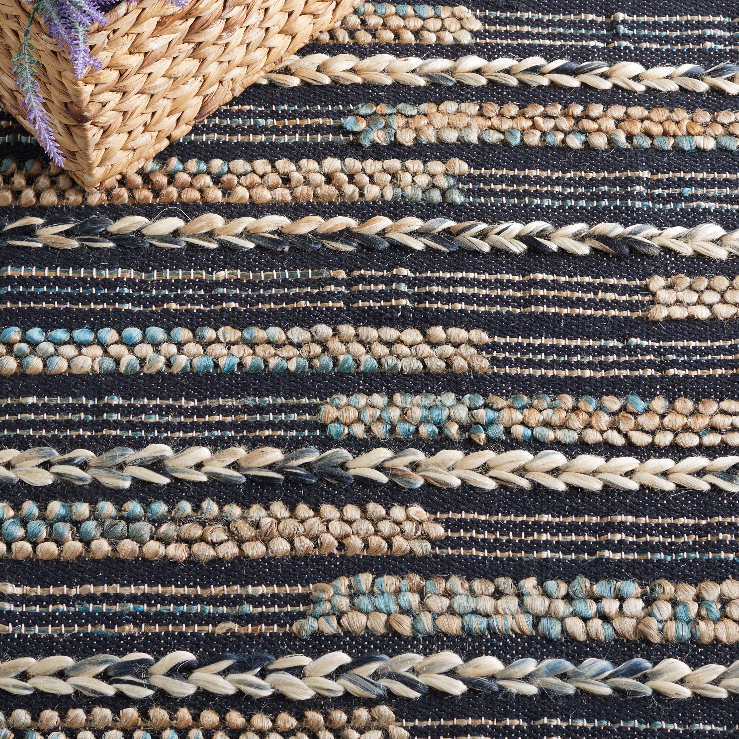 Safavieh NF380Z-4 rugs - View #5