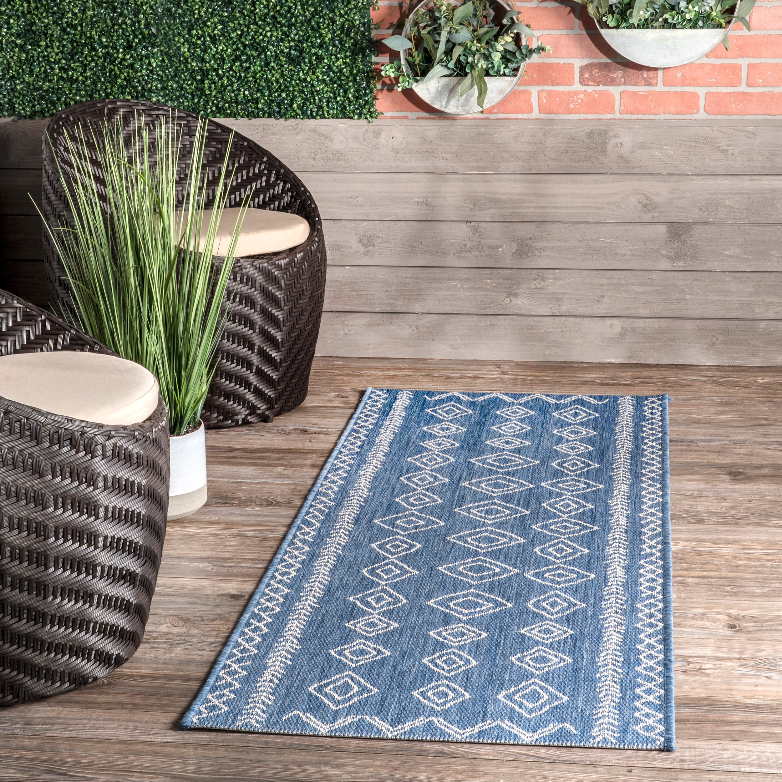 nuLOOM Serna Outdoor Area Rug, 6' 3 x 9