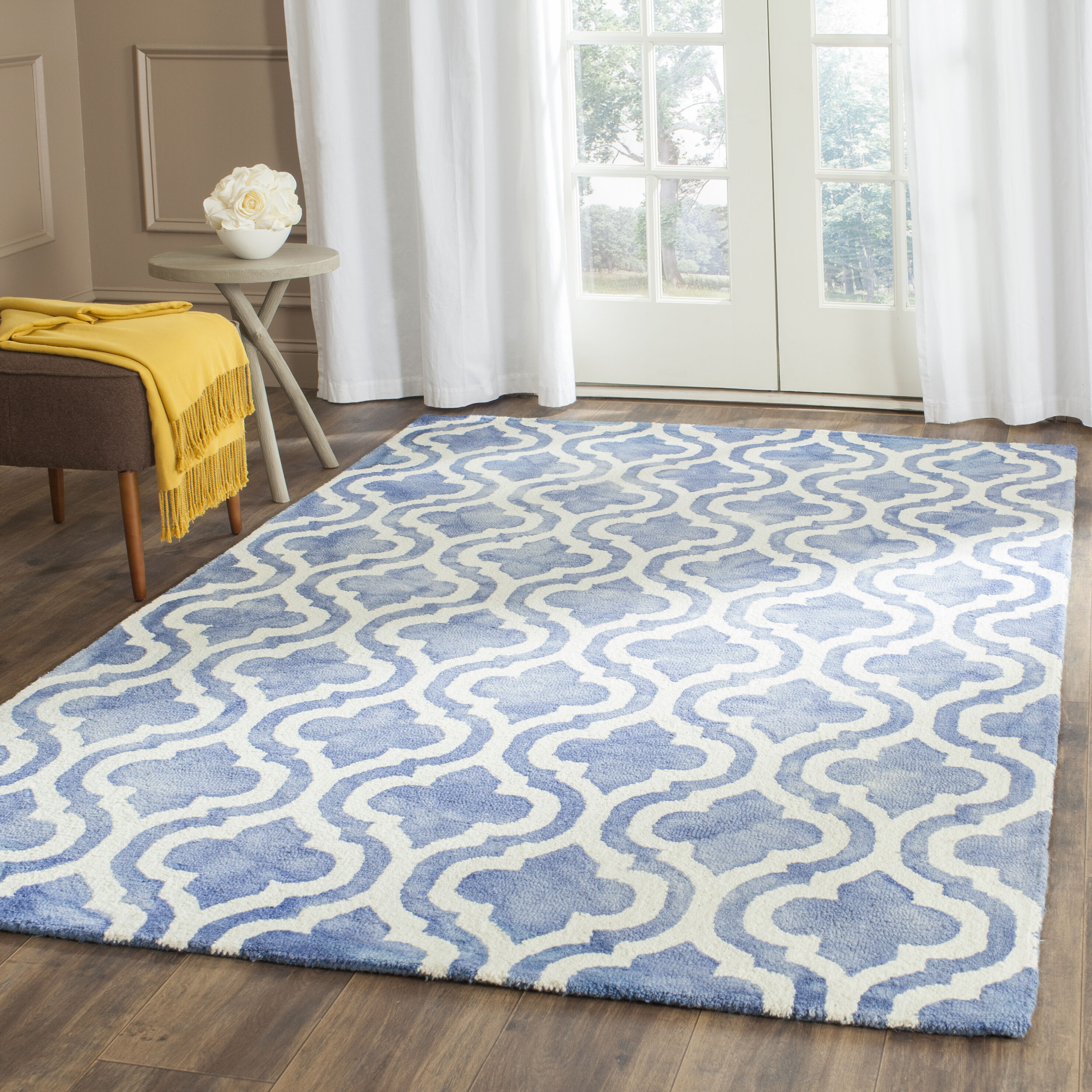 Safavieh DDY537K-24 Dip Dye Alana 3 x 4 (ft) Tufted Wool Blue/Ivory Rectangular Indoor Trellis Bohemian/Eclectic Throw rug
