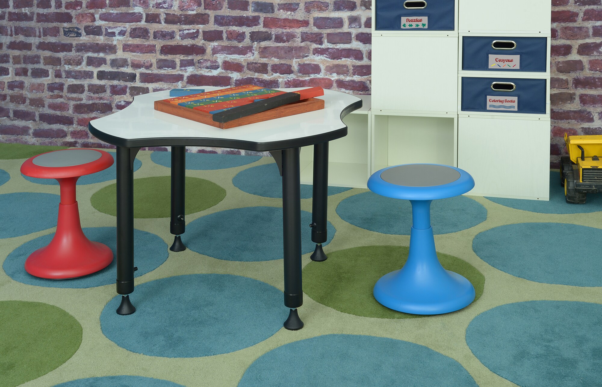 Regency 1620BE chairs - View #2