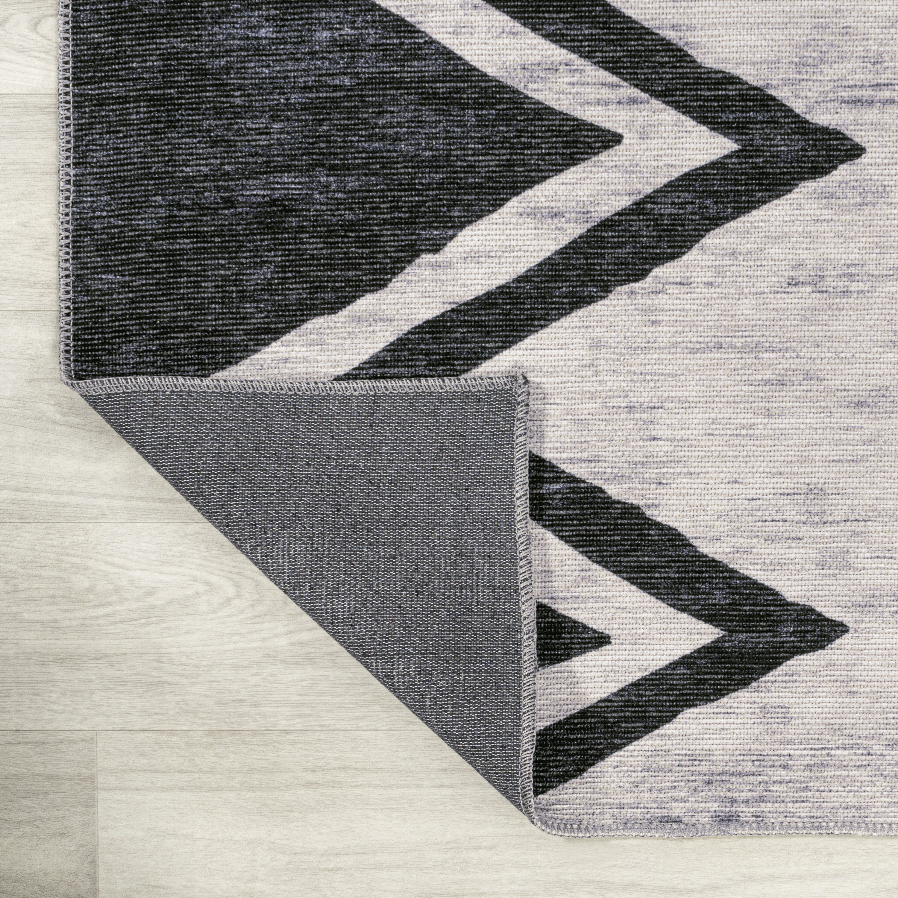 Ivory and Black Geometric Chevron Washable Area Rug 3' x 5'