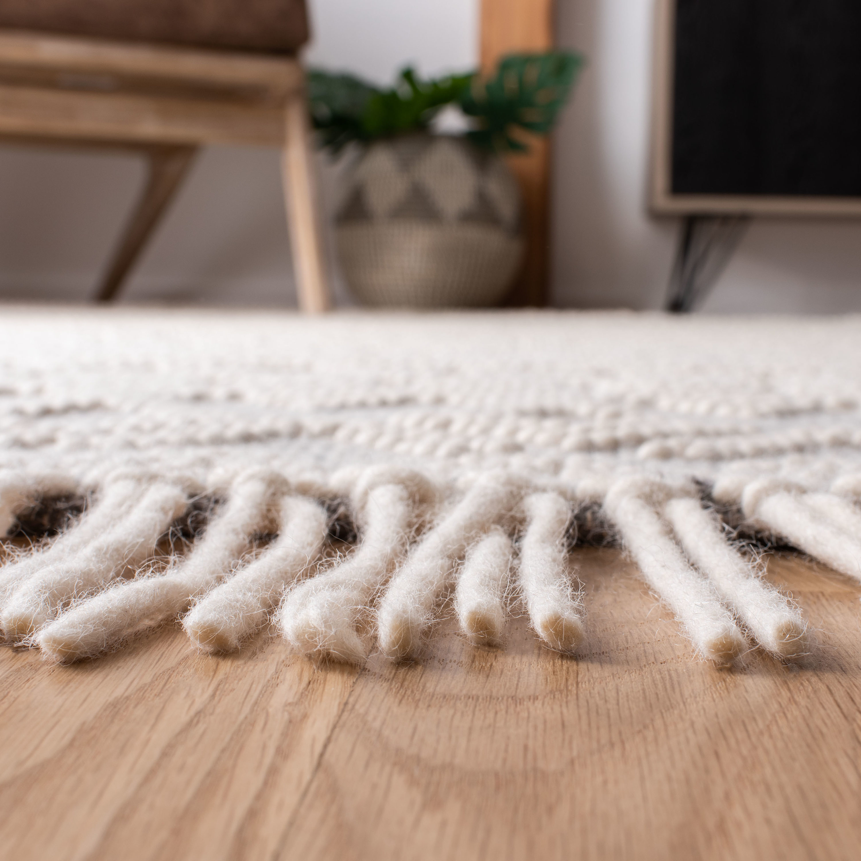 Ivory and Grey Geometric Wool Flat Woven Area Rug