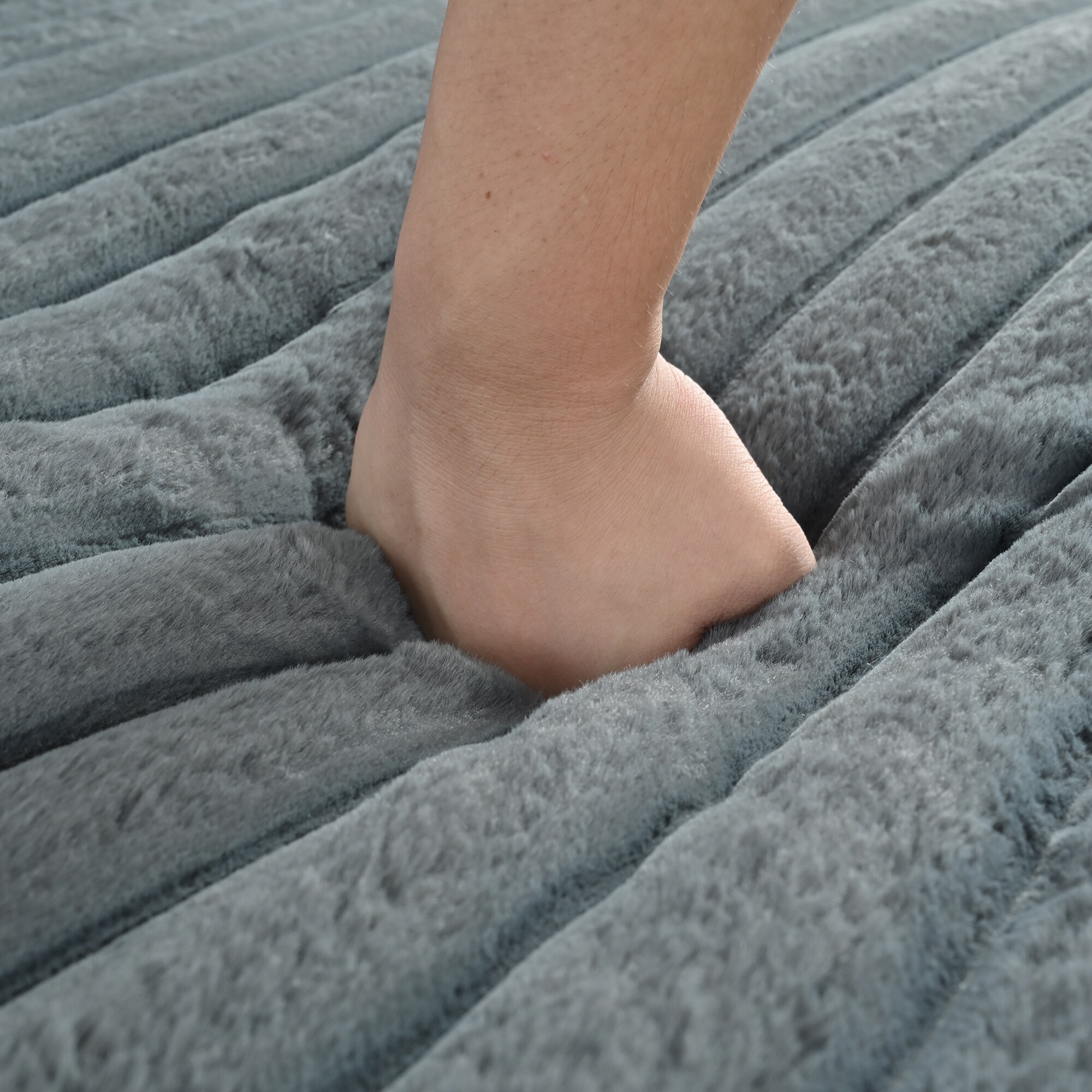 GDFStudio 323932 Sofas-Loveseats - View #3