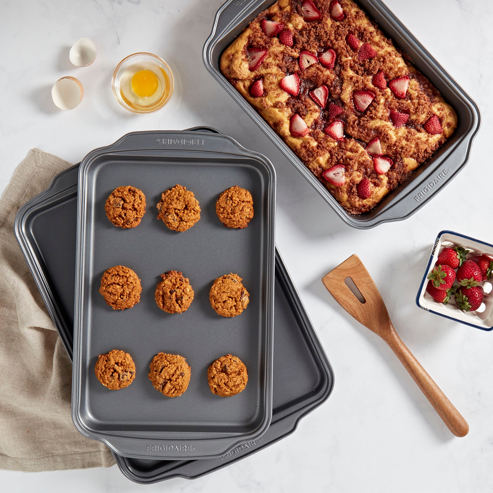 Frigidaire FR-J7455-EC bakeware - View #7