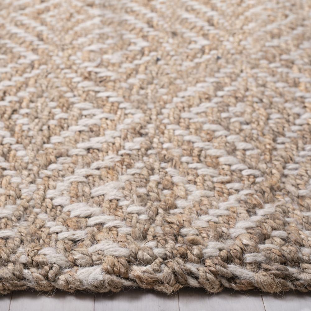 Ivory and Natural Hand-Woven Jute Diamond Area Rug 5' x 8'