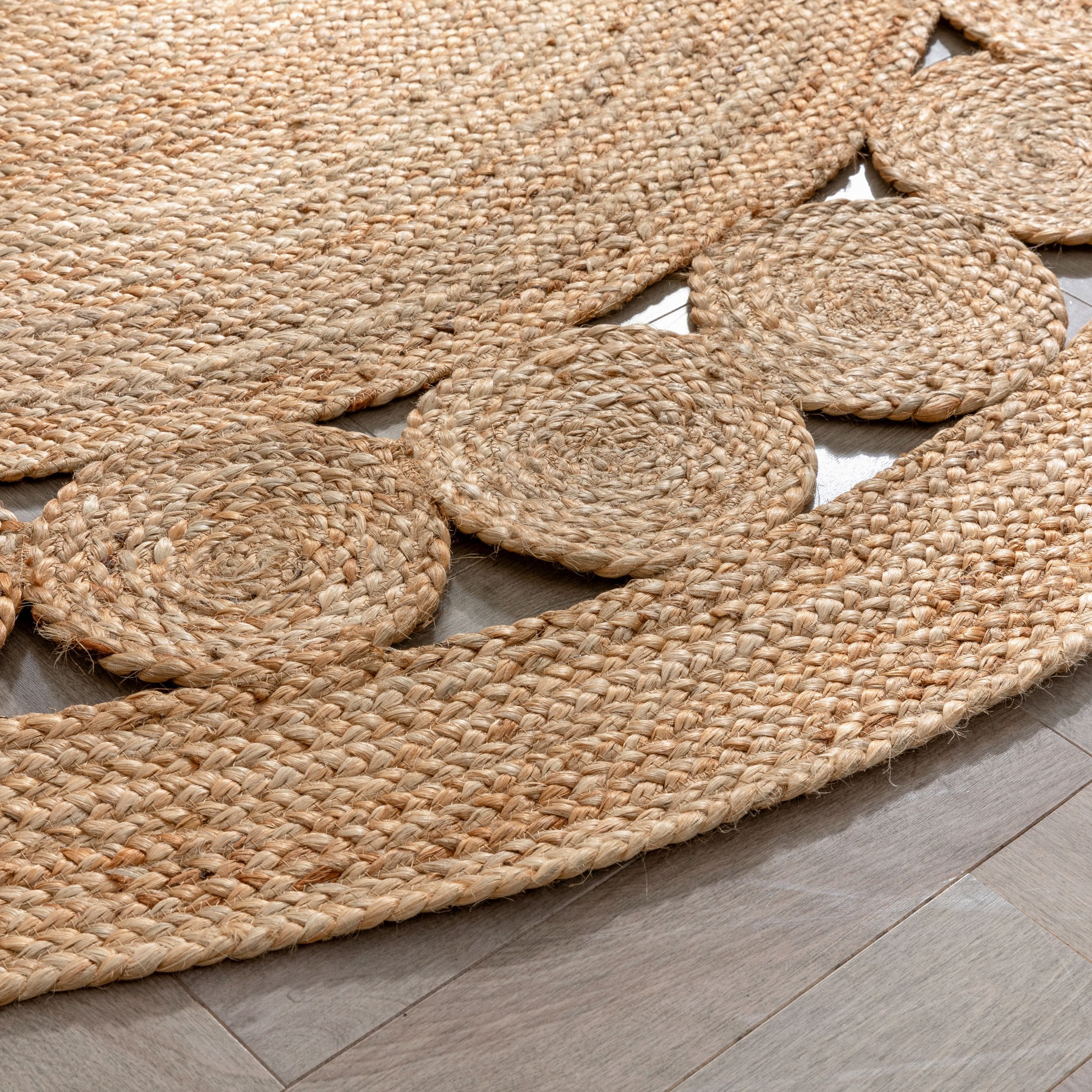 Eva Hand-Braided Natural Jute 4' Round Area Rug