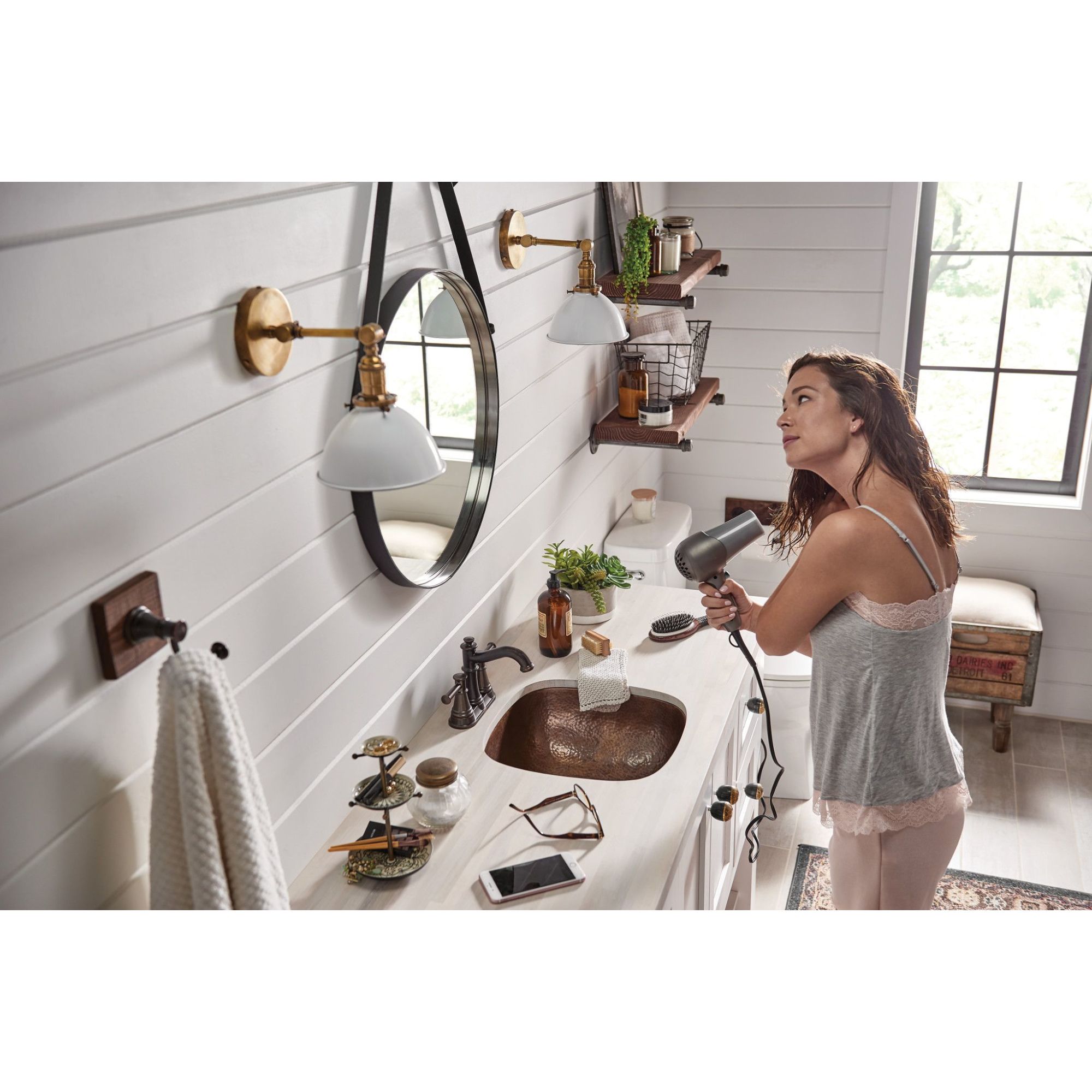 Moen 6401ORB Lavatory-Faucets - View #2