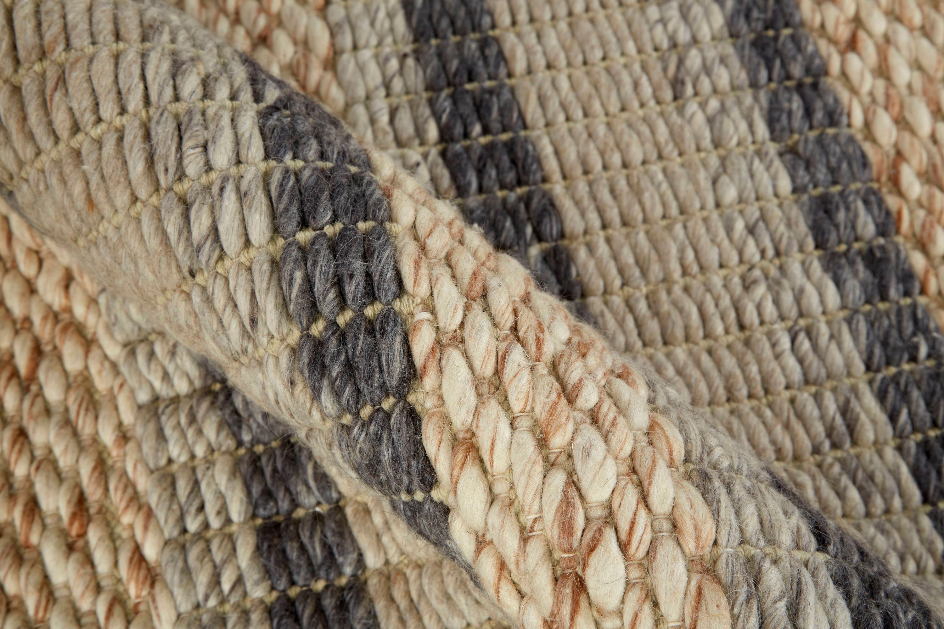 Handmade Gray and Beige Wool Striped Area Rug 3'6" x 5'6"