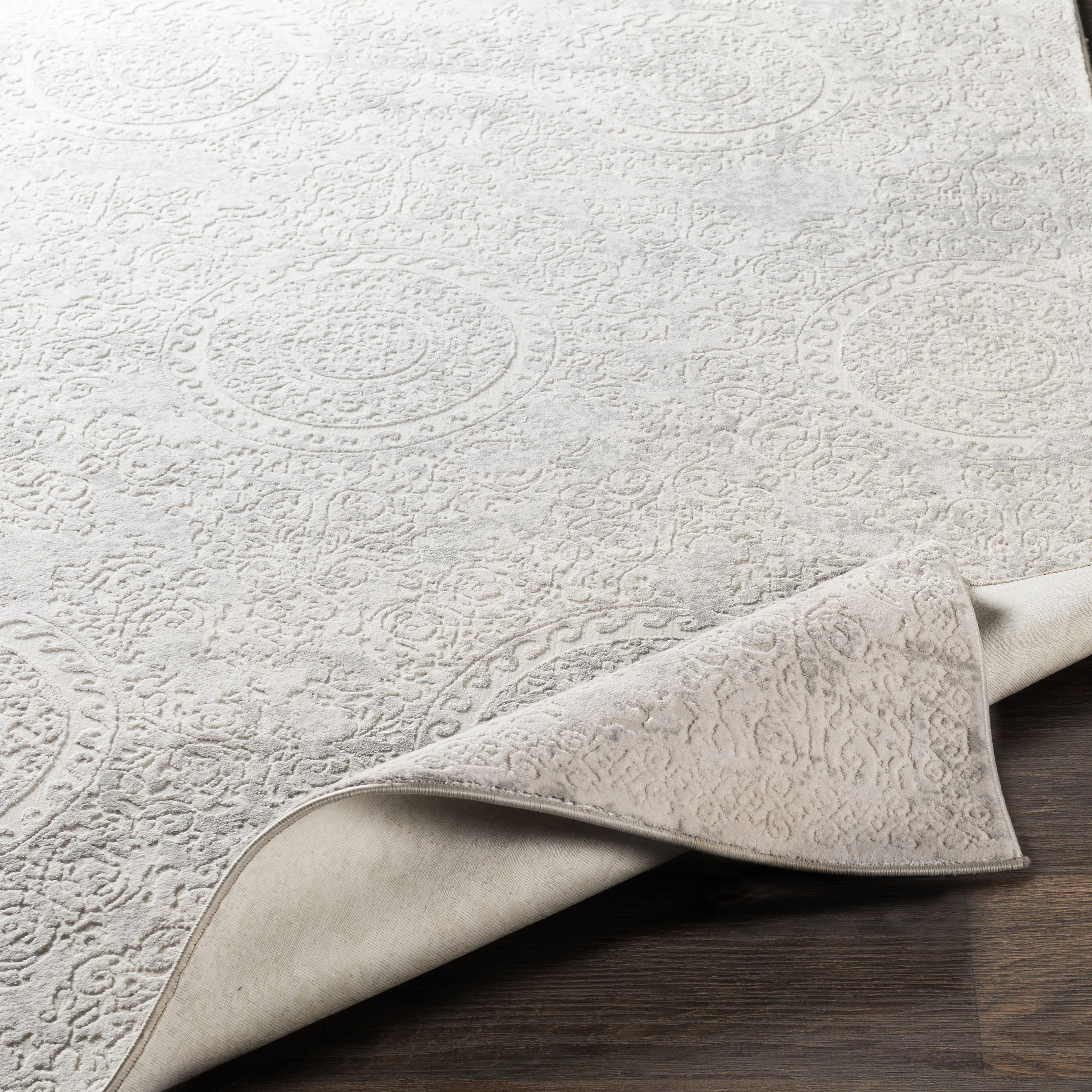 Surya AIS2307-710RD rugs - View #3