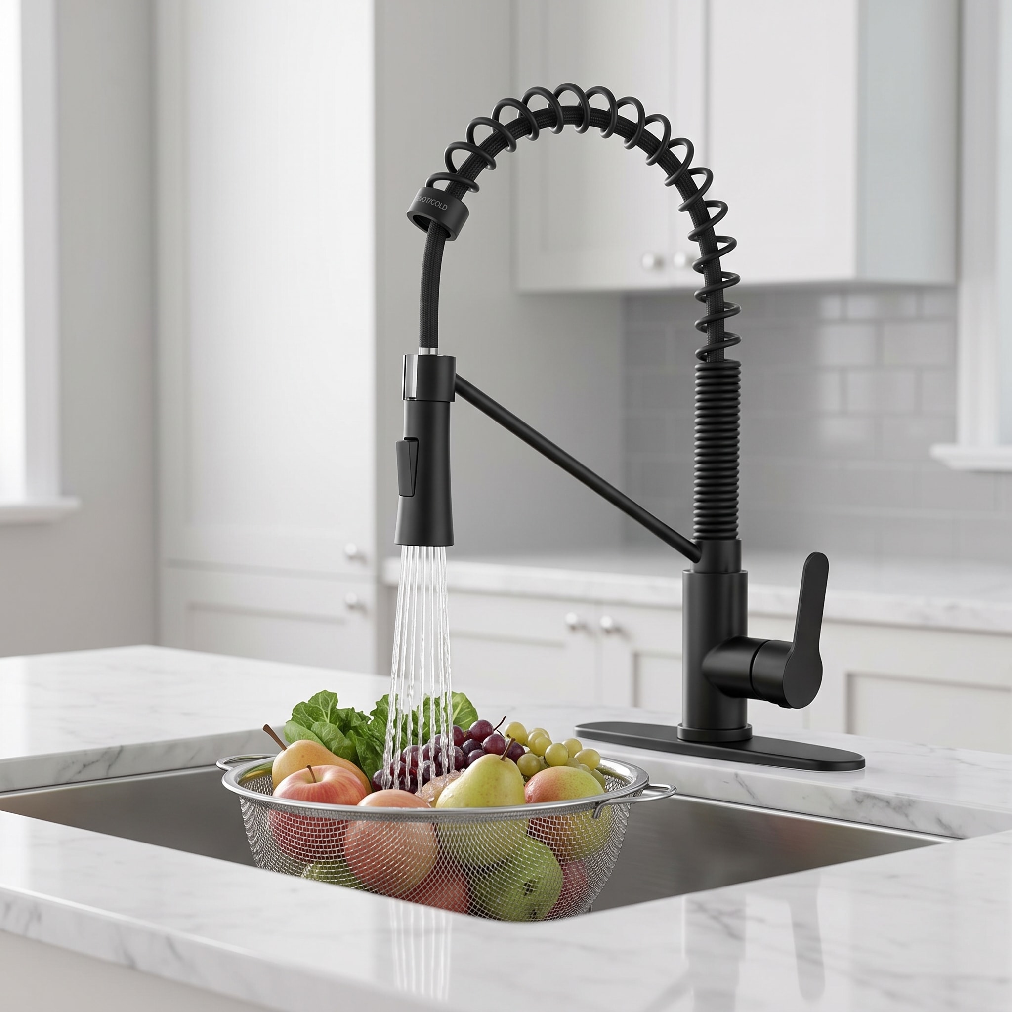 Watnature  Matte Black Kitchen Faucet with Pull Down Sprayer Single Handle Stainless Steel Commercial Style 1.8 GPM Single Hole