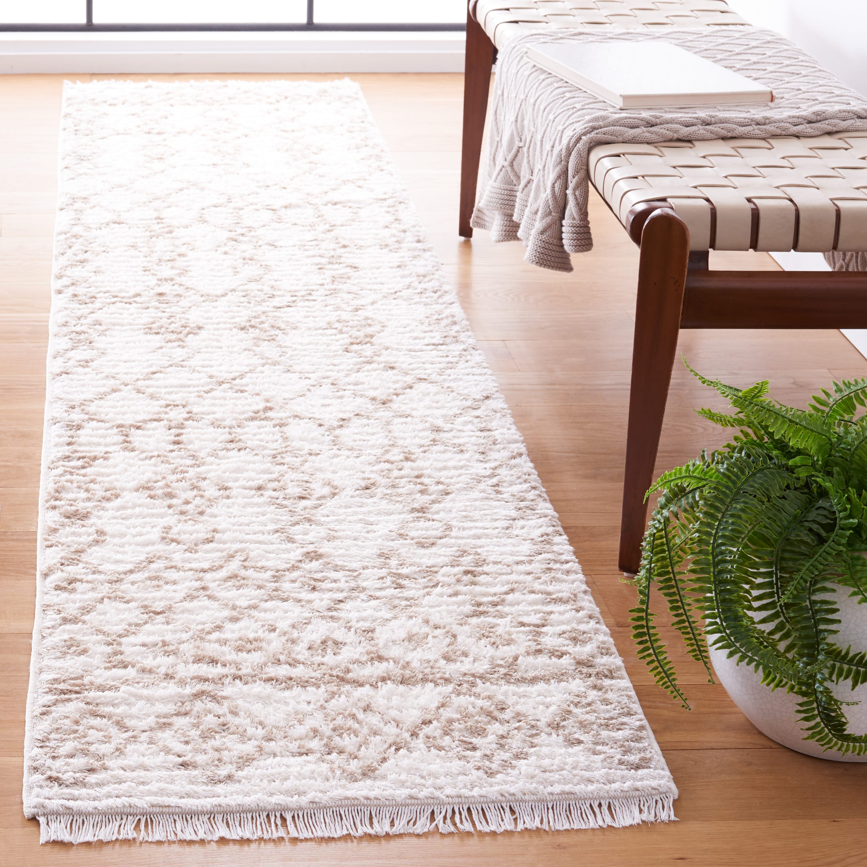 Augustine Agt854B Beige Ivory 2ft x 9ft Runner Rug
